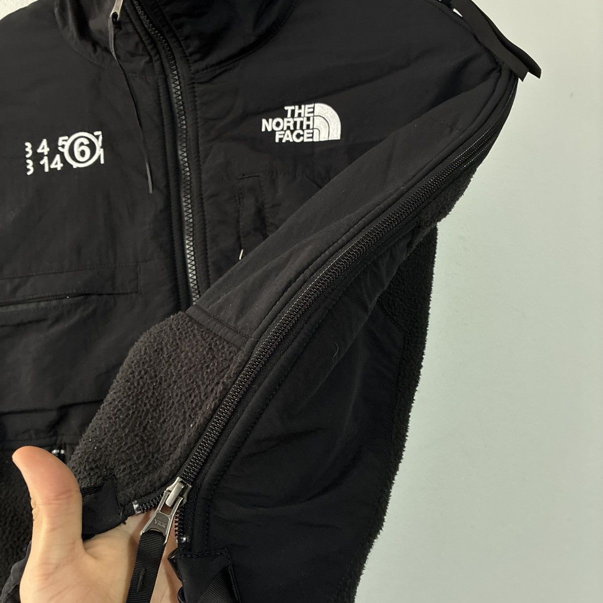 Maison Margiela × The North Face MM6 Maison Margiela x The North Face Circle Vest Size US M / EU 48-50 / 2 - 6 Thumbnail