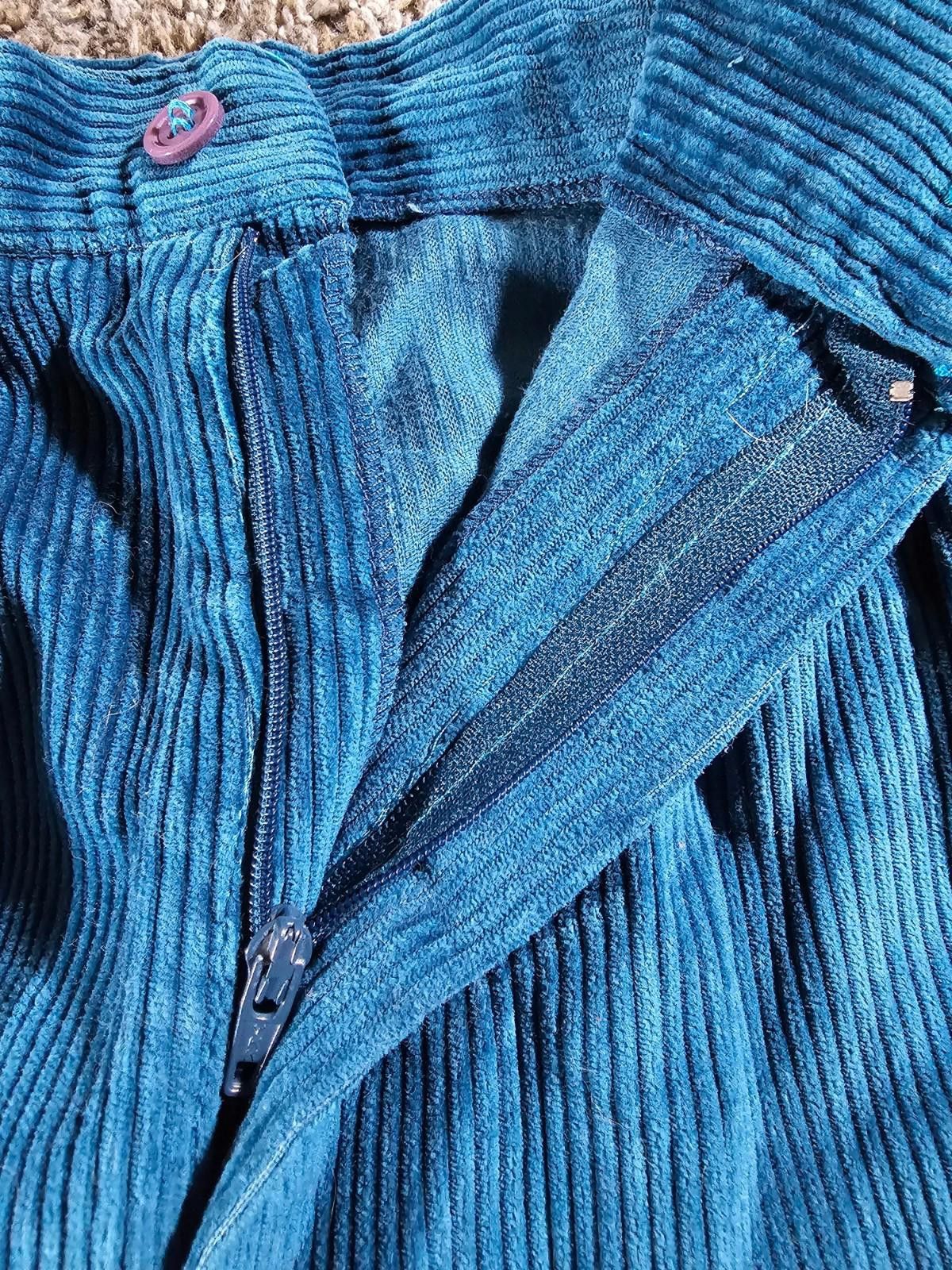 The Unbranded Brand blue teal corduroy pants size 13-14 27x30 Size 36" / US 14 / IT 50 - 8 Thumbnail