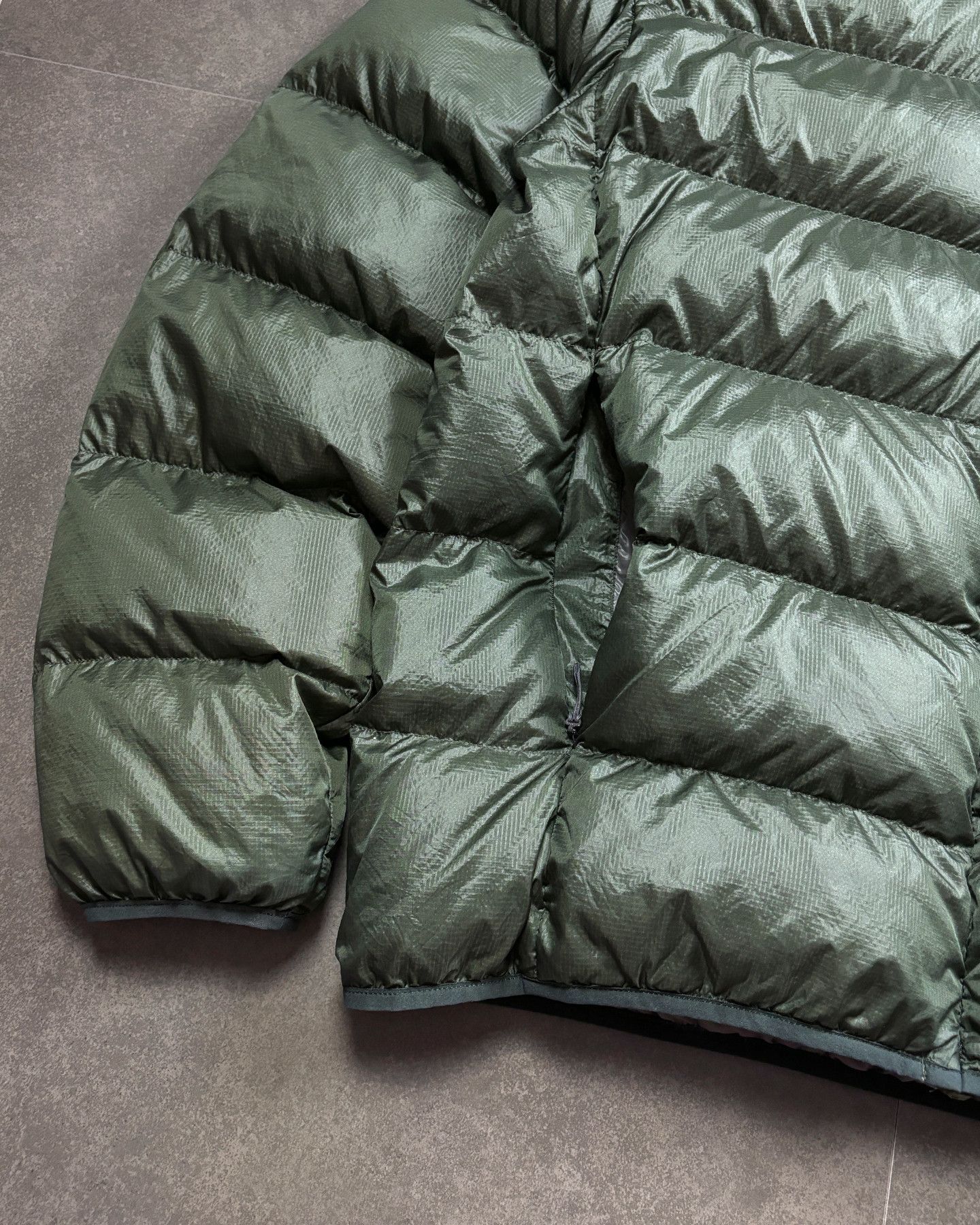 Montbell Montbell Alpine Down Puffer Jacket Millitary Green Size US XL / EU 56 / 4 - 5 Thumbnail