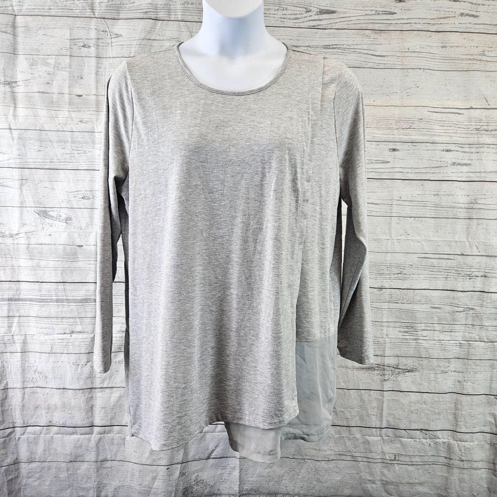 Soft Surroundings Soft Surroundings Womens Top 1X Gray Long Sleeve Chiffon Trim Blouse Size XL / US 12-14 / IT 48-50 - 2 Thumbnail