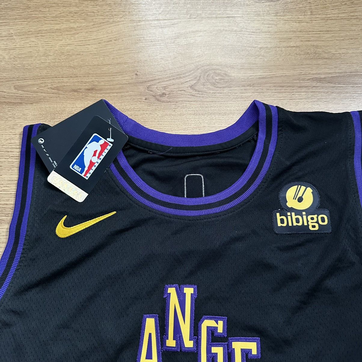 NBA × Nike NBA LeBron James Los Angeles Lakers Jersey Size US L / EU 52-54 / 3 - 4 Thumbnail