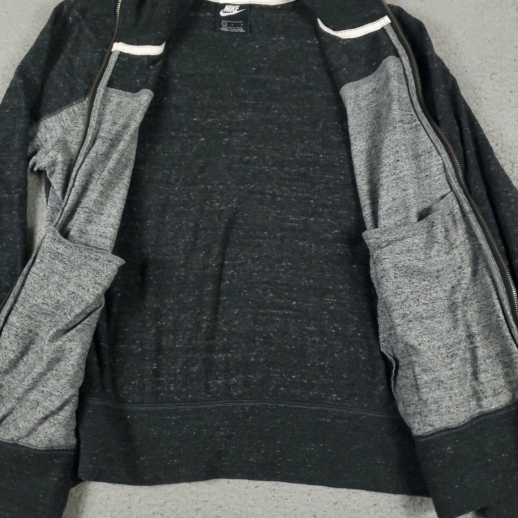 Nike Nike Jacket Womens Large Black Gray Casual Full Zip Up Track Ladies Jacket Size L / US 10 / IT 46 - 5 Thumbnail