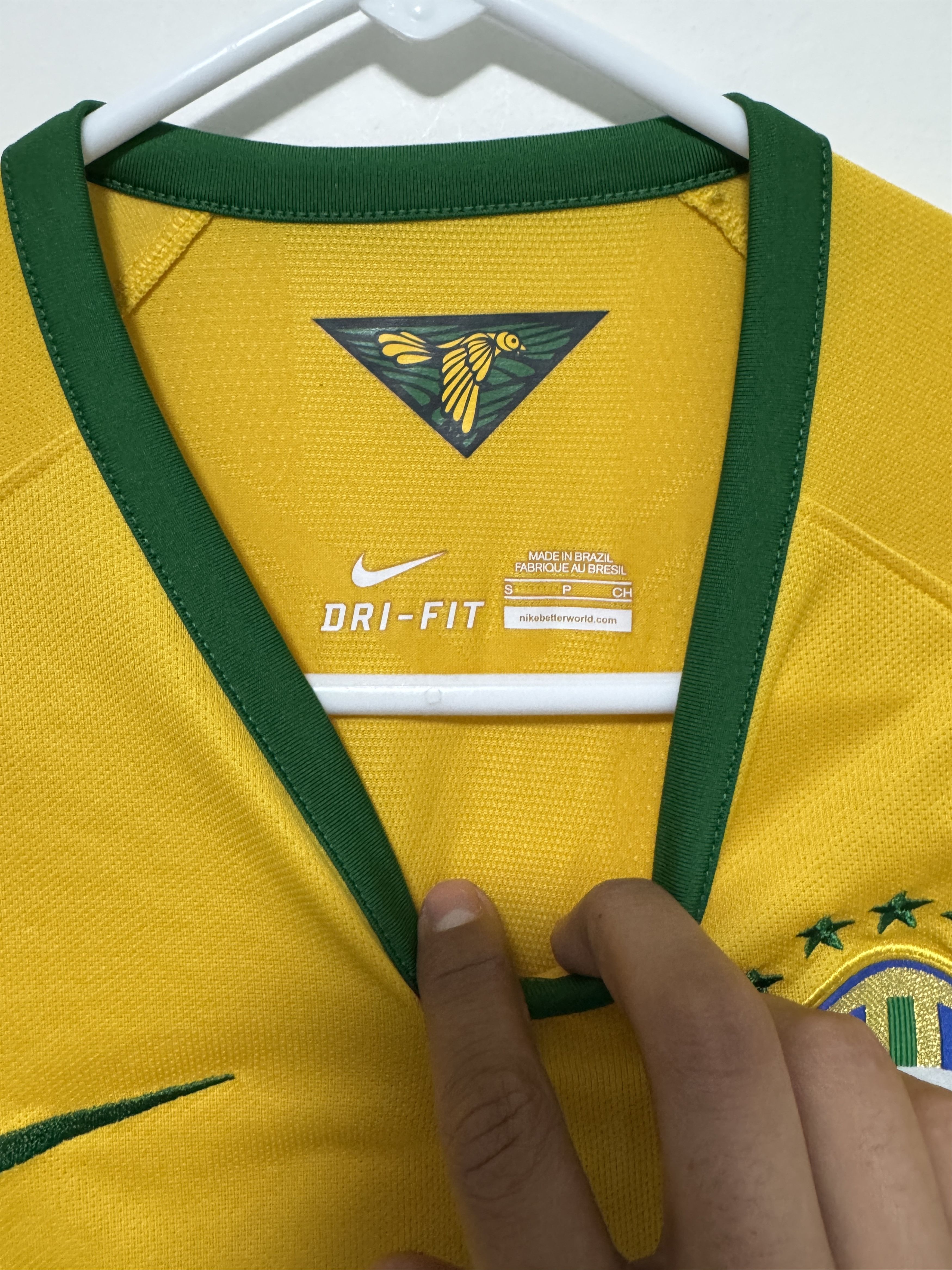 Nike Nike Brazil Jersey Mens 2014 World Cup Kit Football Soccer Size US S / EU 44-46 / 1 - 3 Thumbnail