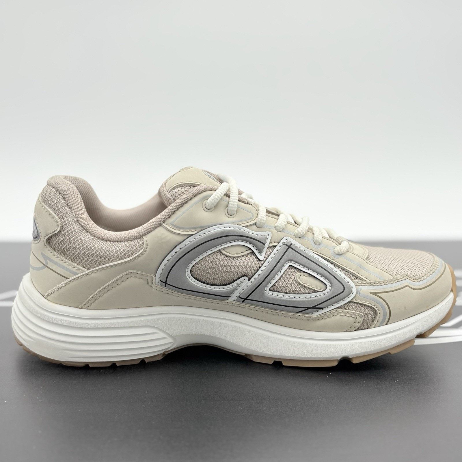 Dior Dior B30 Reflective Sneaker ' Tan White ' | GREAT CONDITION! Size US 8 / EU 41 - 10 Thumbnail