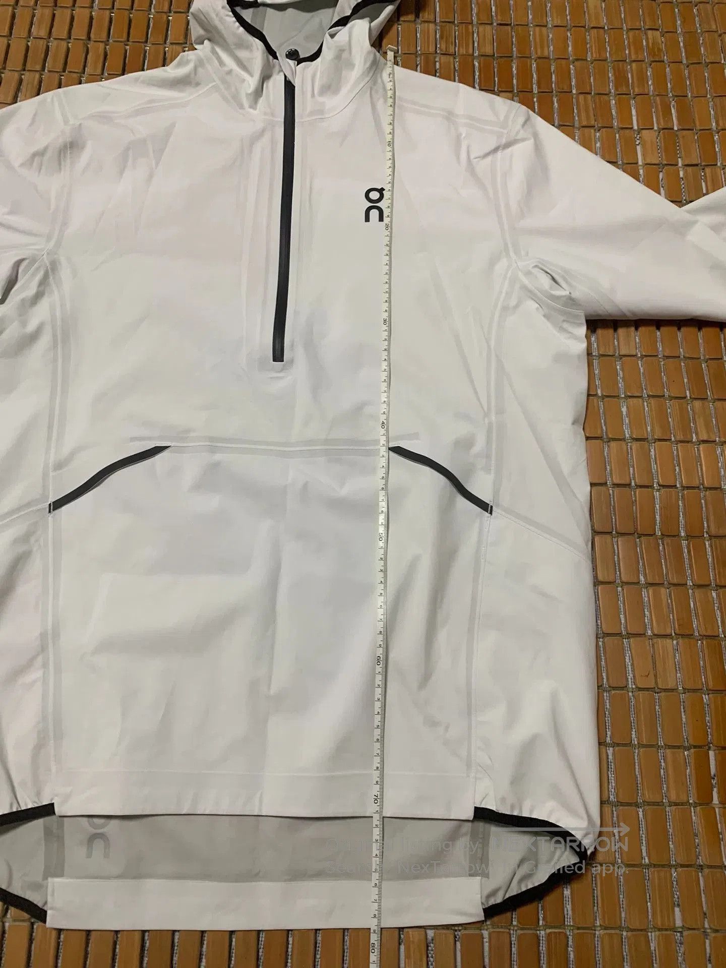 On On Waterproof Anorak Jacket. Size US M / EU 48-50 / 2 - 7 Thumbnail