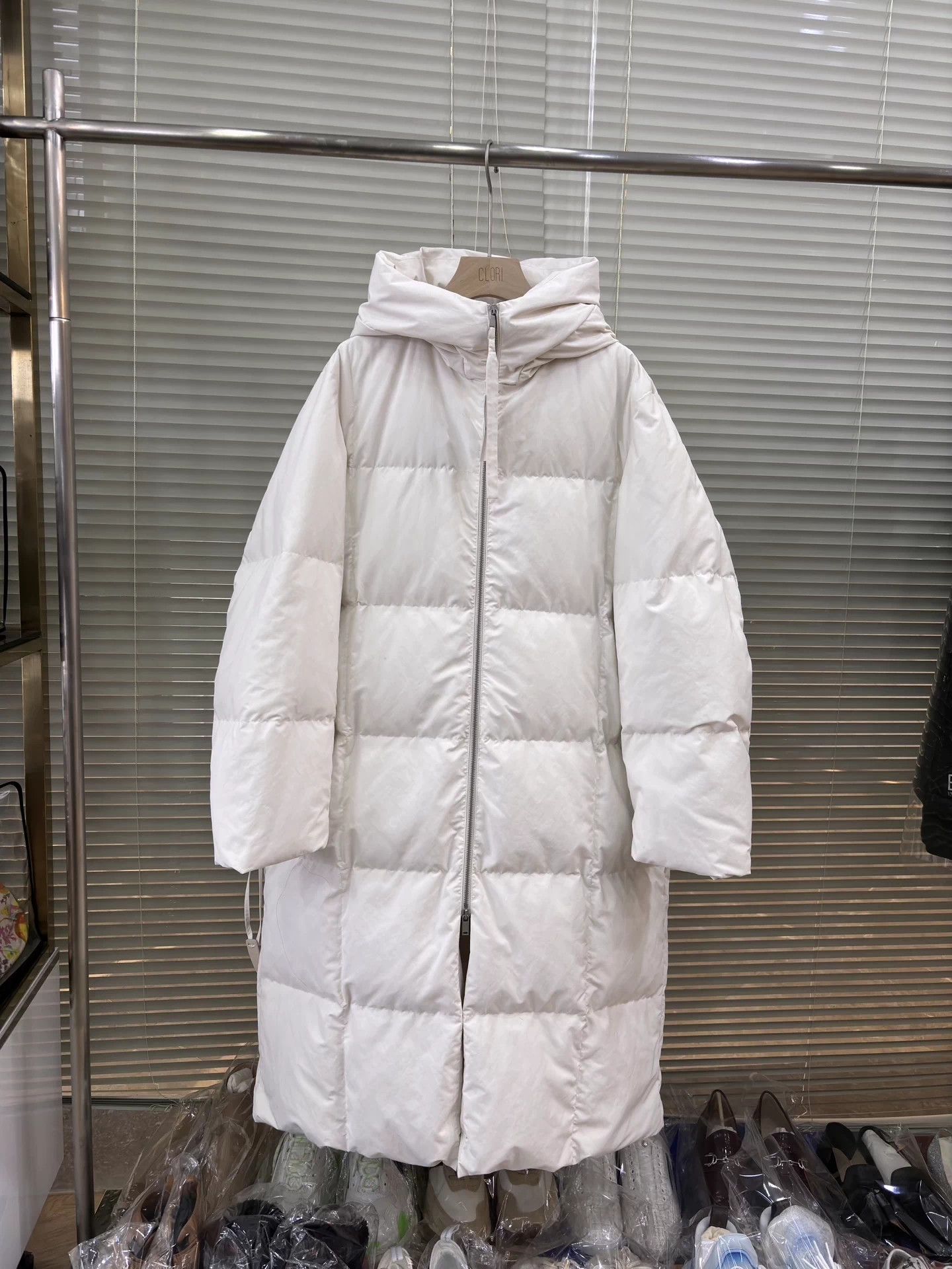 Jil Sander JIL SANDER white down jacket 36 oversized hooded new Size XS / US 0-2 / IT 36-38 - 1 Thumbnail