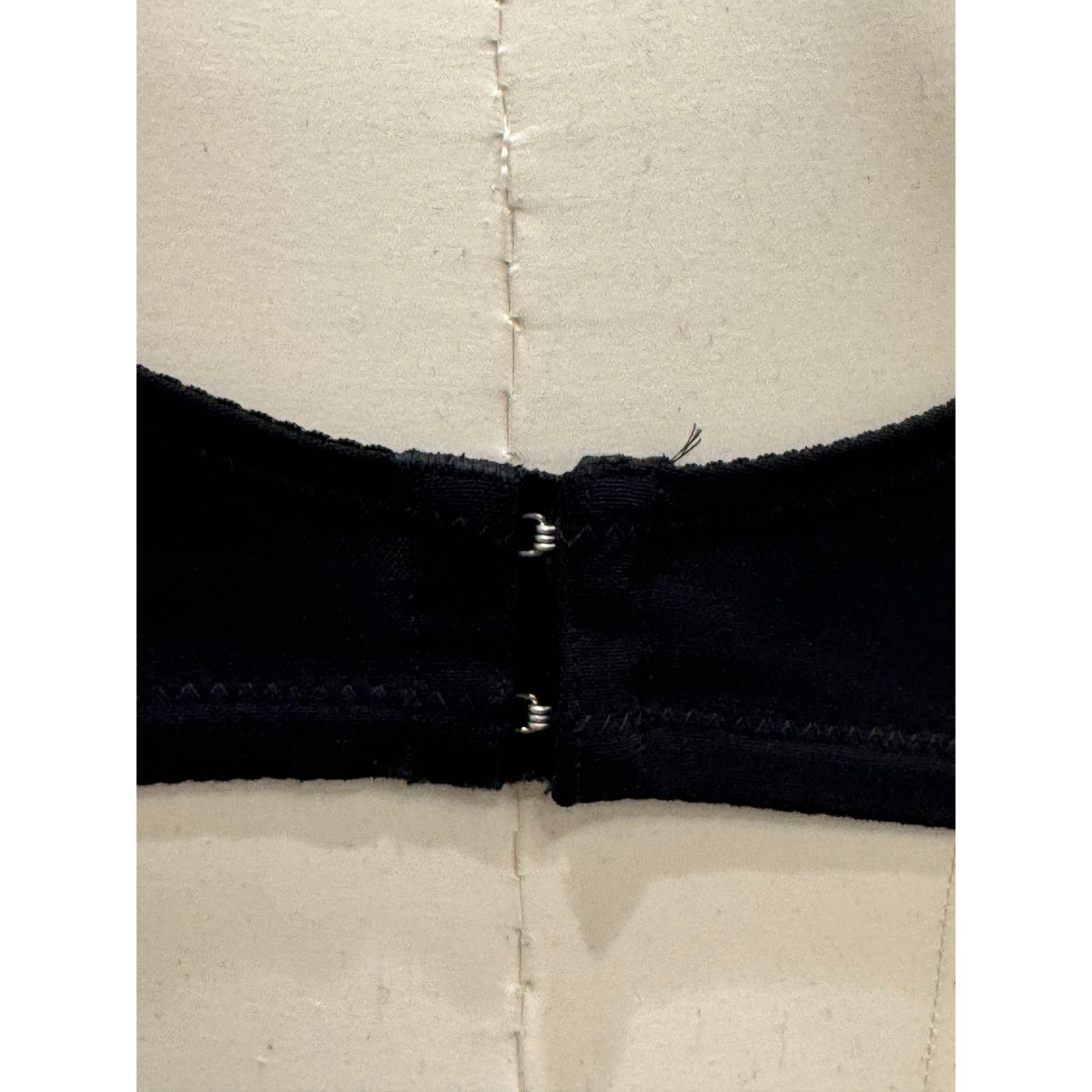 Dolce & Gabbana S/S1992 Dolce & Gabbana runway pearl corset bustier top Size M / US 6-8 / IT 42-44 - 6 Thumbnail