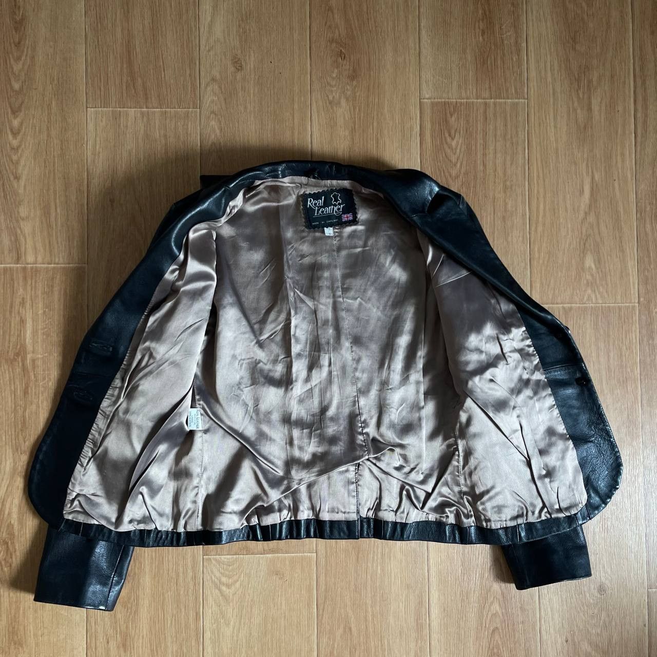 Leather × Vintage Vintage 90's Women Leather Blazer Jacket in Black Size S / US 4 / IT 40 - 7 Thumbnail