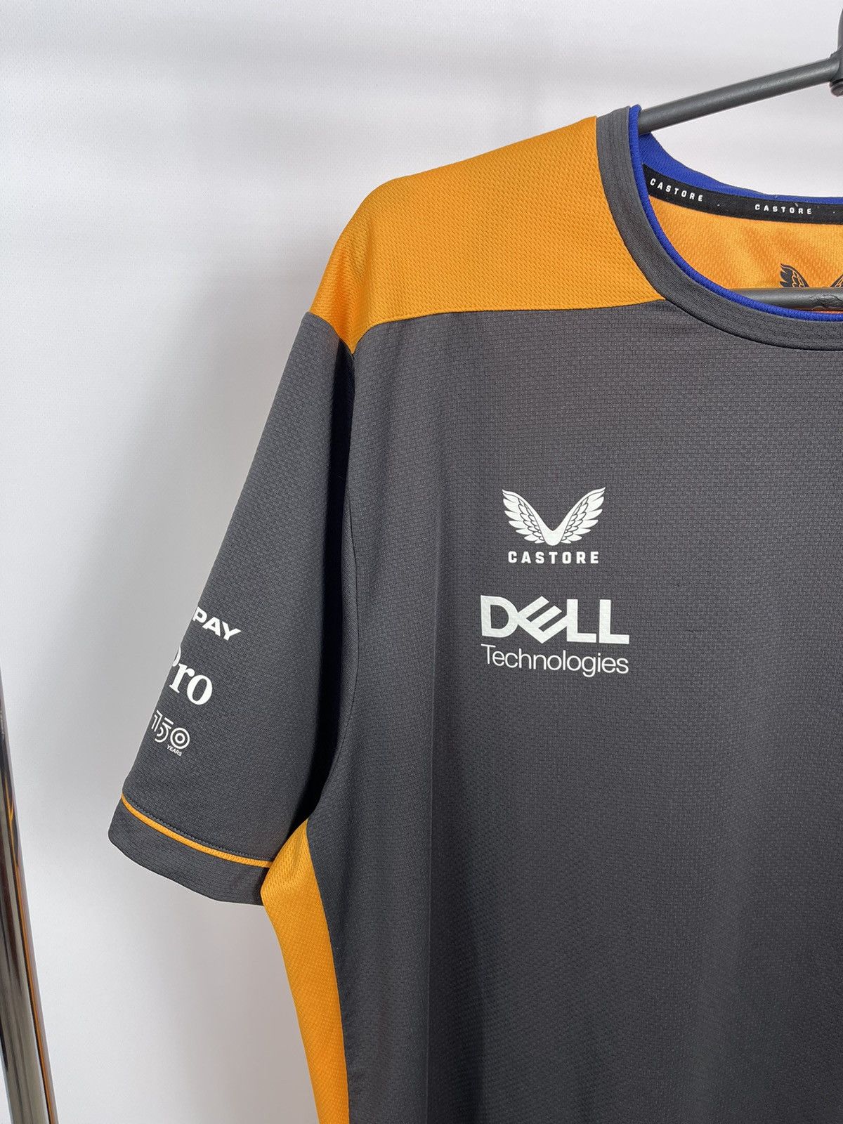 Castore McLaren F1 Team Lando Norris #4 Formula 1 T Shirt Size XL Size US XL / EU 56 / 4 - 4 Thumbnail