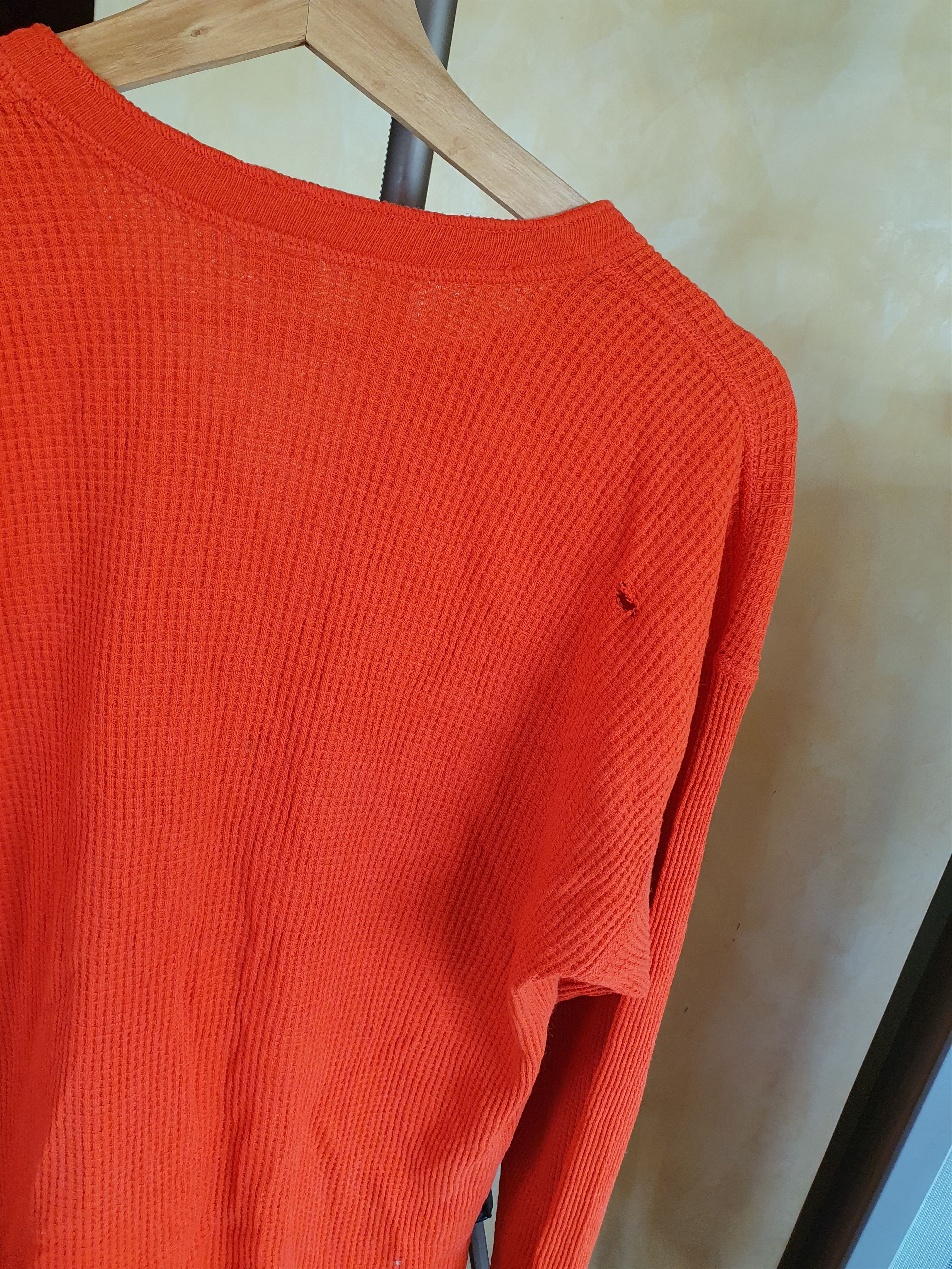 Gap Gap Vtg Made in USA Waffle-Knit Long Sleeve t-shirt TRASHED Size US M / EU 48-50 / 2 - 12 Thumbnail