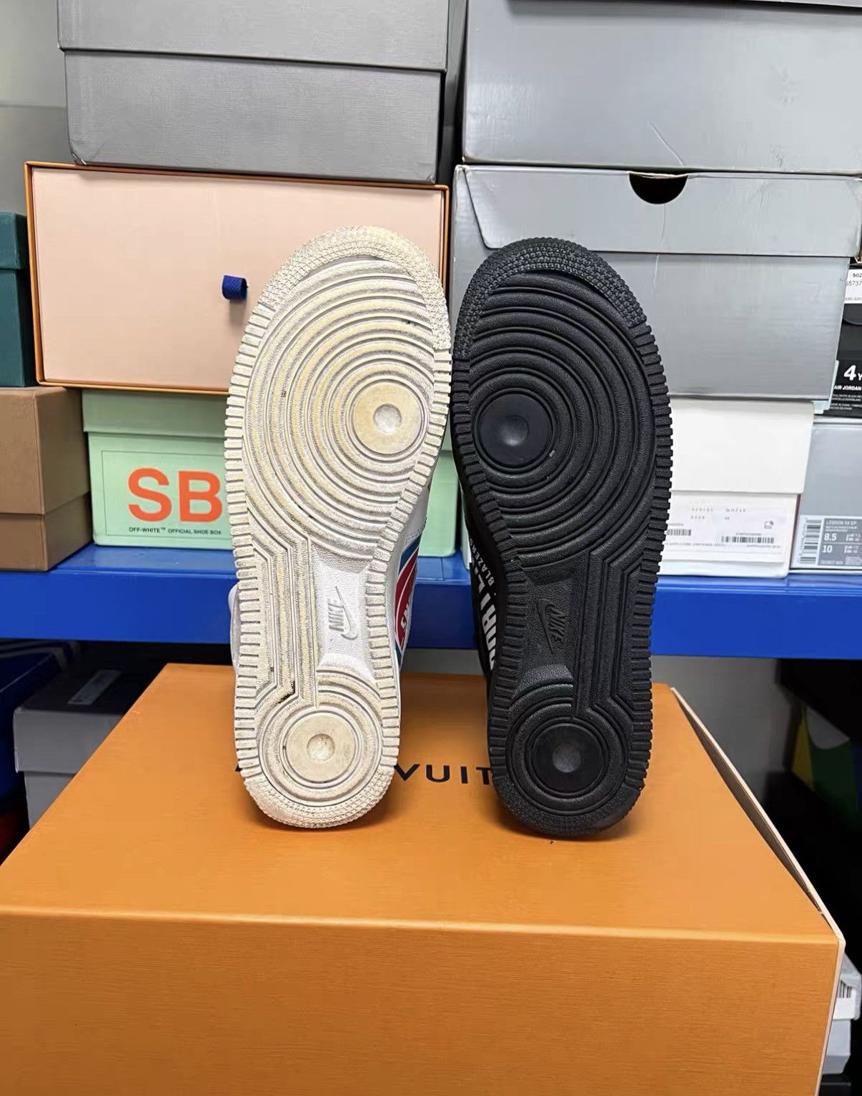 Supreme Supreme x NBA x Air Force 1 Mismatched J42 Size US 9.5 / EU 42-43 - 7 Thumbnail