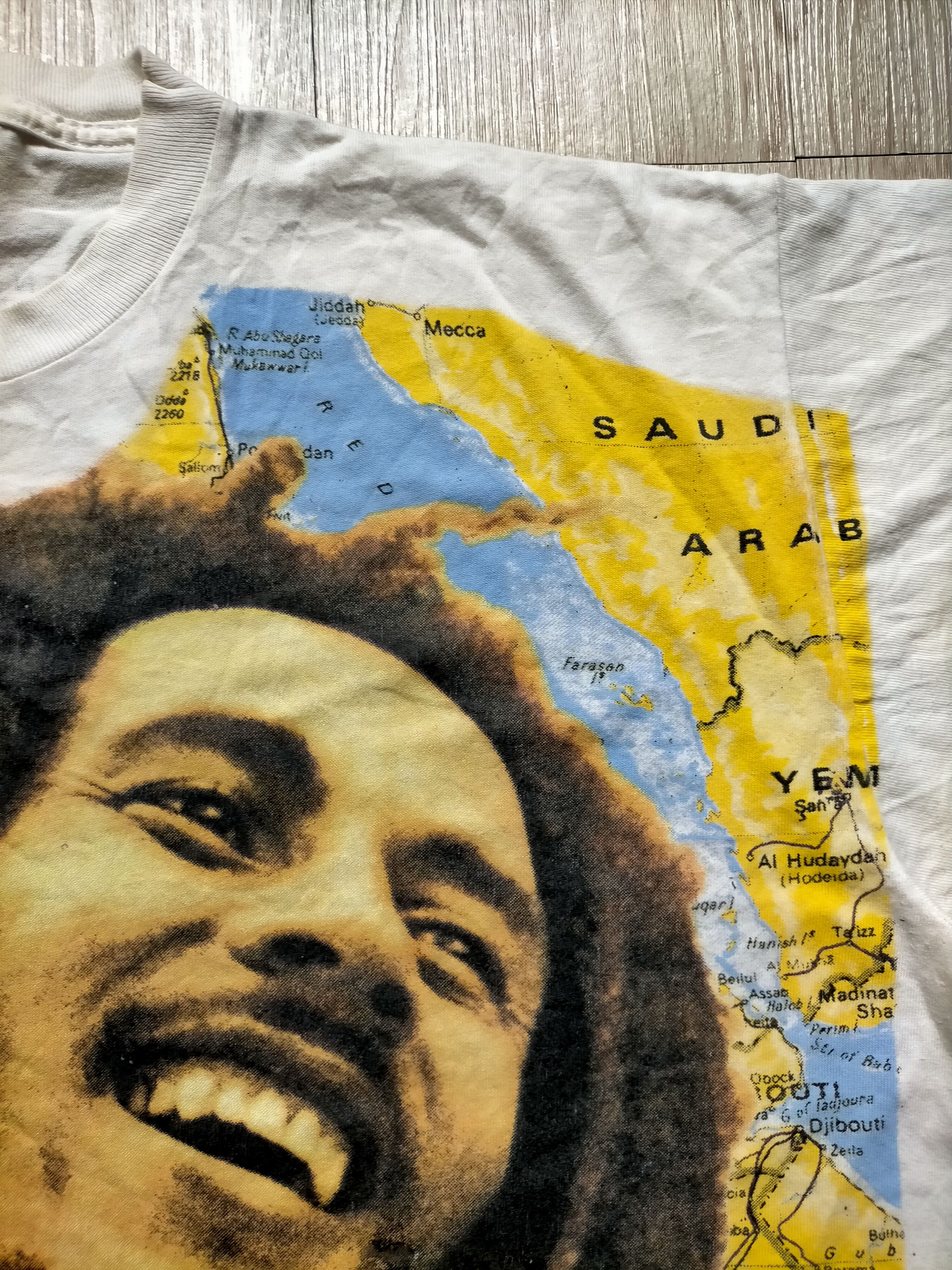 Bob Marley Vintage 1995 Bob Marley OverPrint Usa tee Size US XL / EU 56 / 4 - 4 Thumbnail
