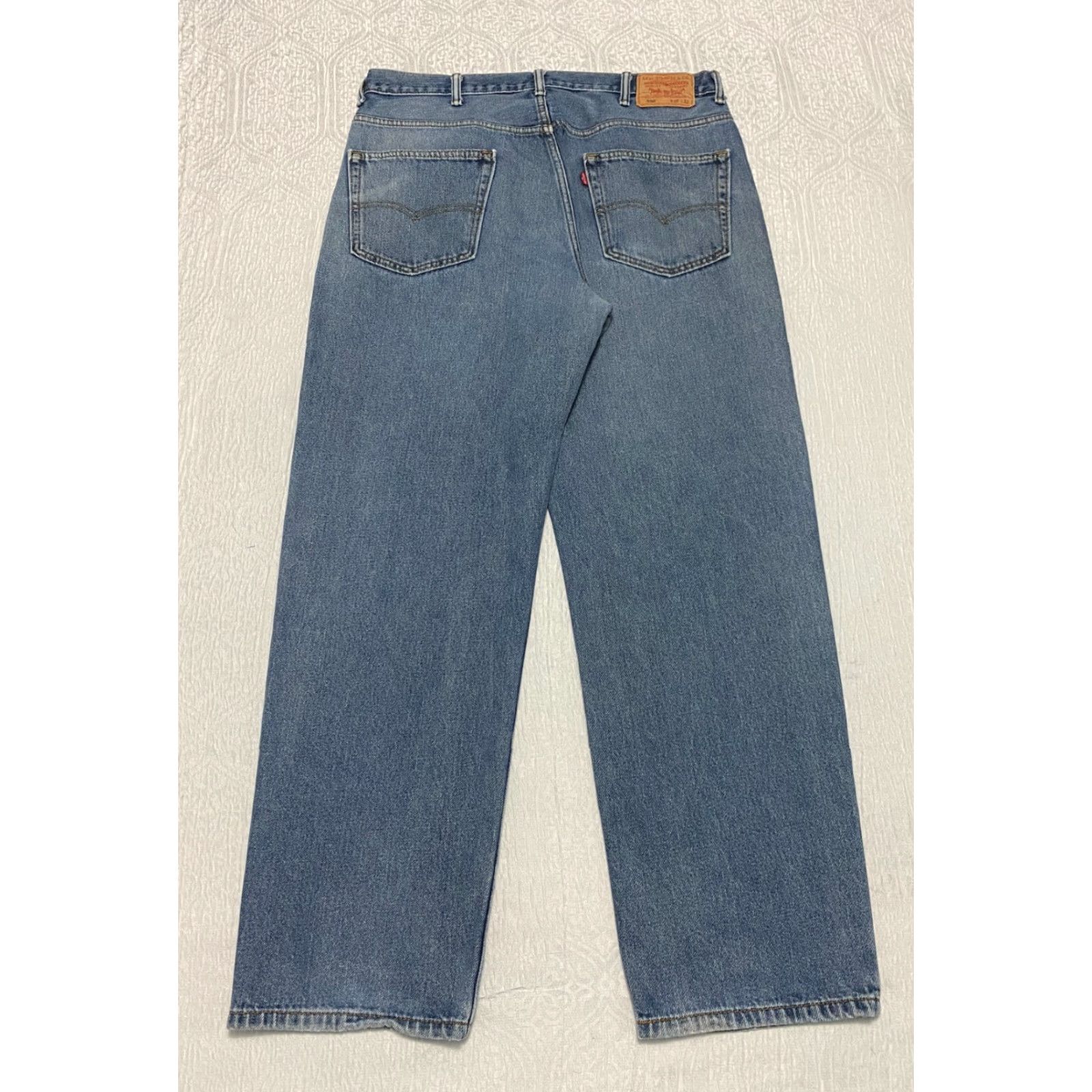Levi's VINTAGE Levis 550 Jeans Mens 38×32 Blue Denim Relaxed Fit 5-Pocket Levi's 100% Cotton Jeans Mens Blue Denim Straight Size US 38 / EU 54 - 2 Thumbnail