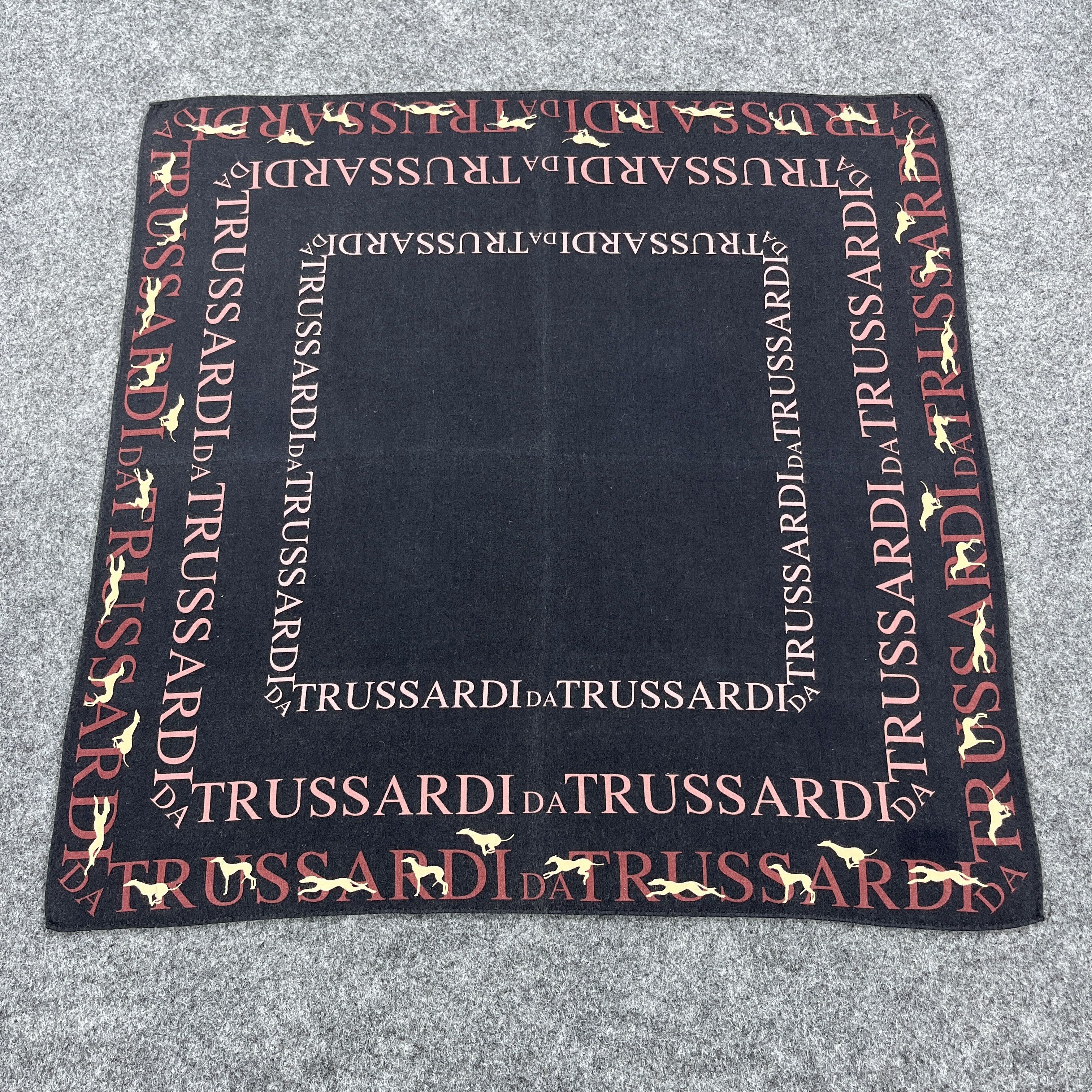 Trussardi × Vintage Trussardi Handkerchief / Bandana / Neckerchief B842 Size ONE SIZE - 1 Thumbnail