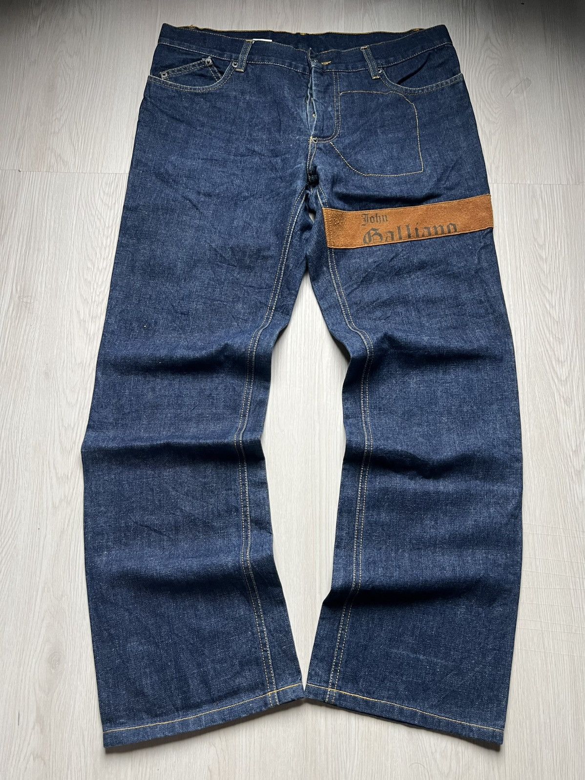 John Galliano John Galliano Horseshoe Pocket And Hidden Pocket Denim Size US 34 / EU 50 - 1 Thumbnail