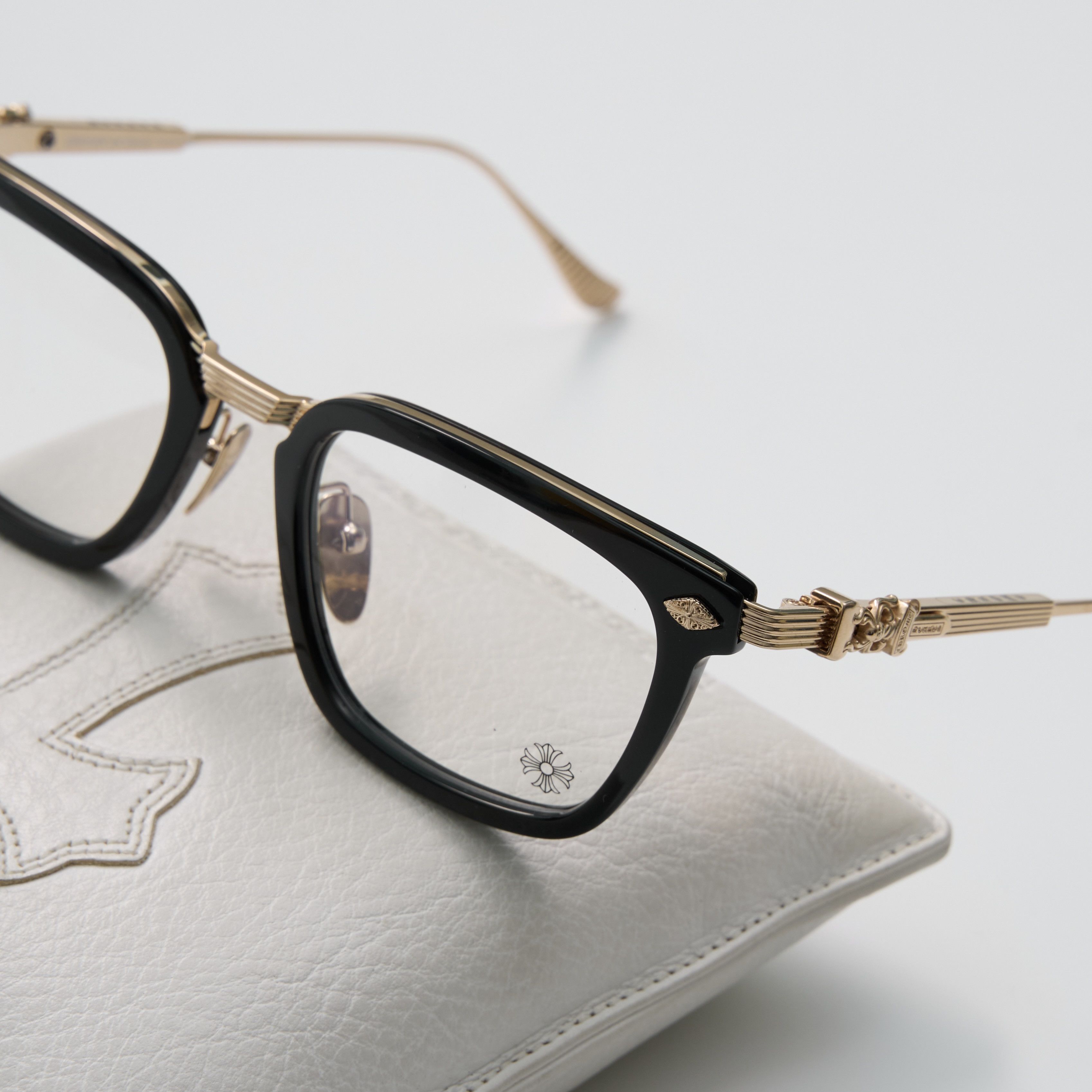 Chrome Hearts CHROME HEARTS OVERPOKED BLACK-PLASTIC/ GOLD PLATED GLASSES Size ONE SIZE - 2 Thumbnail