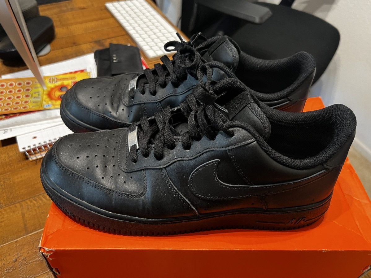 Nike Aif Force 1 Black Leather Shoes, Men's (Size 11)