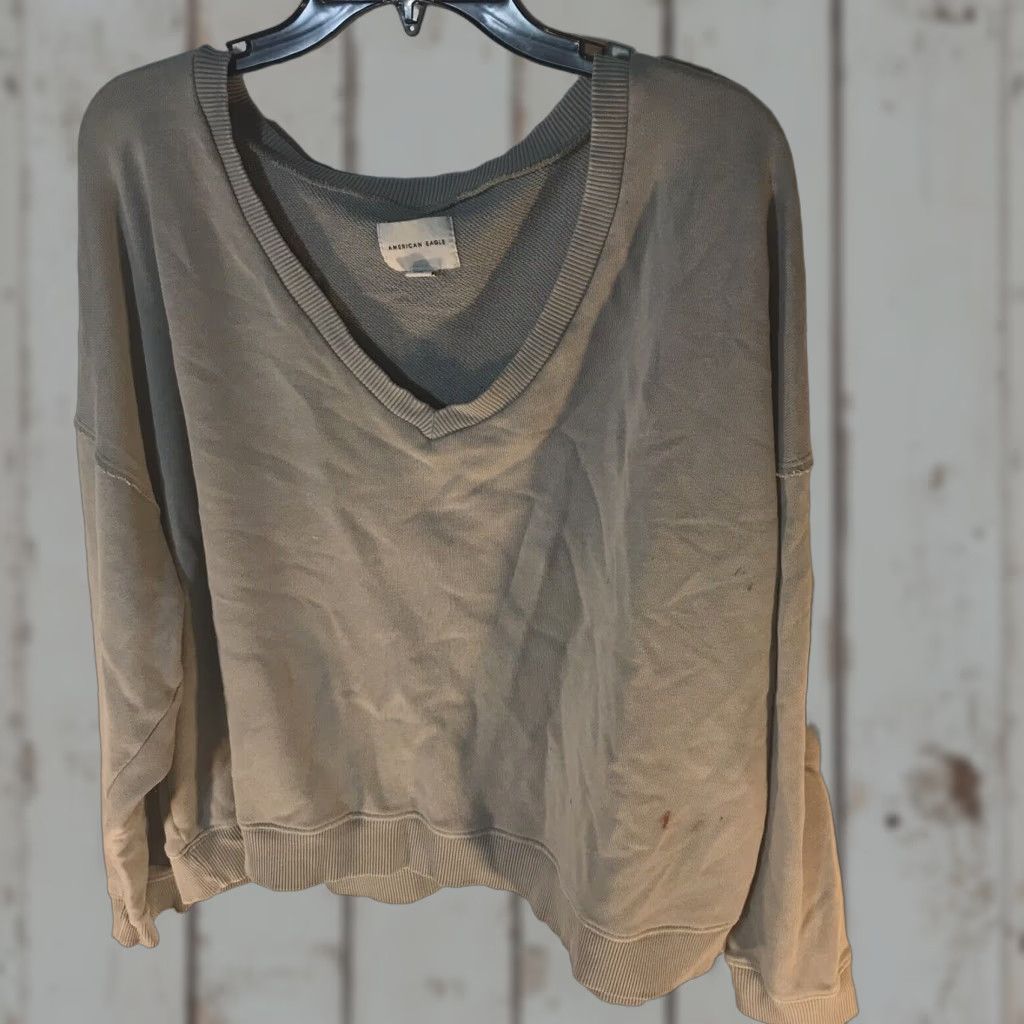 American Eagle Outfitters VINTAGE American Eagle Gray Cropped Sweatshirt Women's Size M Pullover Casual Activewear Winter Size M / US 6-8 / IT 42-44 - 1 Thumbnail