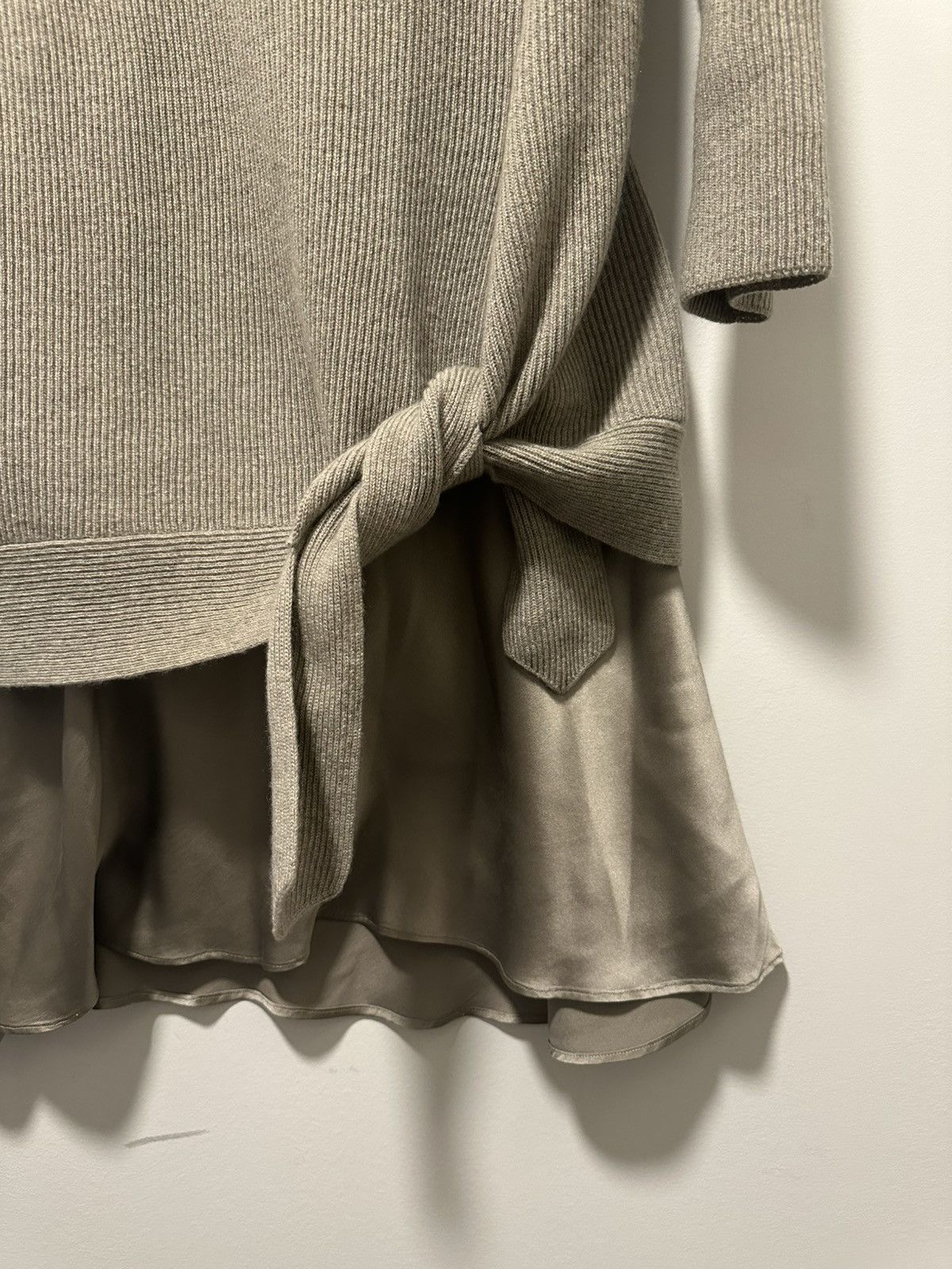 Brunello Cucinelli Brunello Cucinelli Silk & Cashmere Dress Size M / US 6-8 / IT 42-44 - 2 Thumbnail