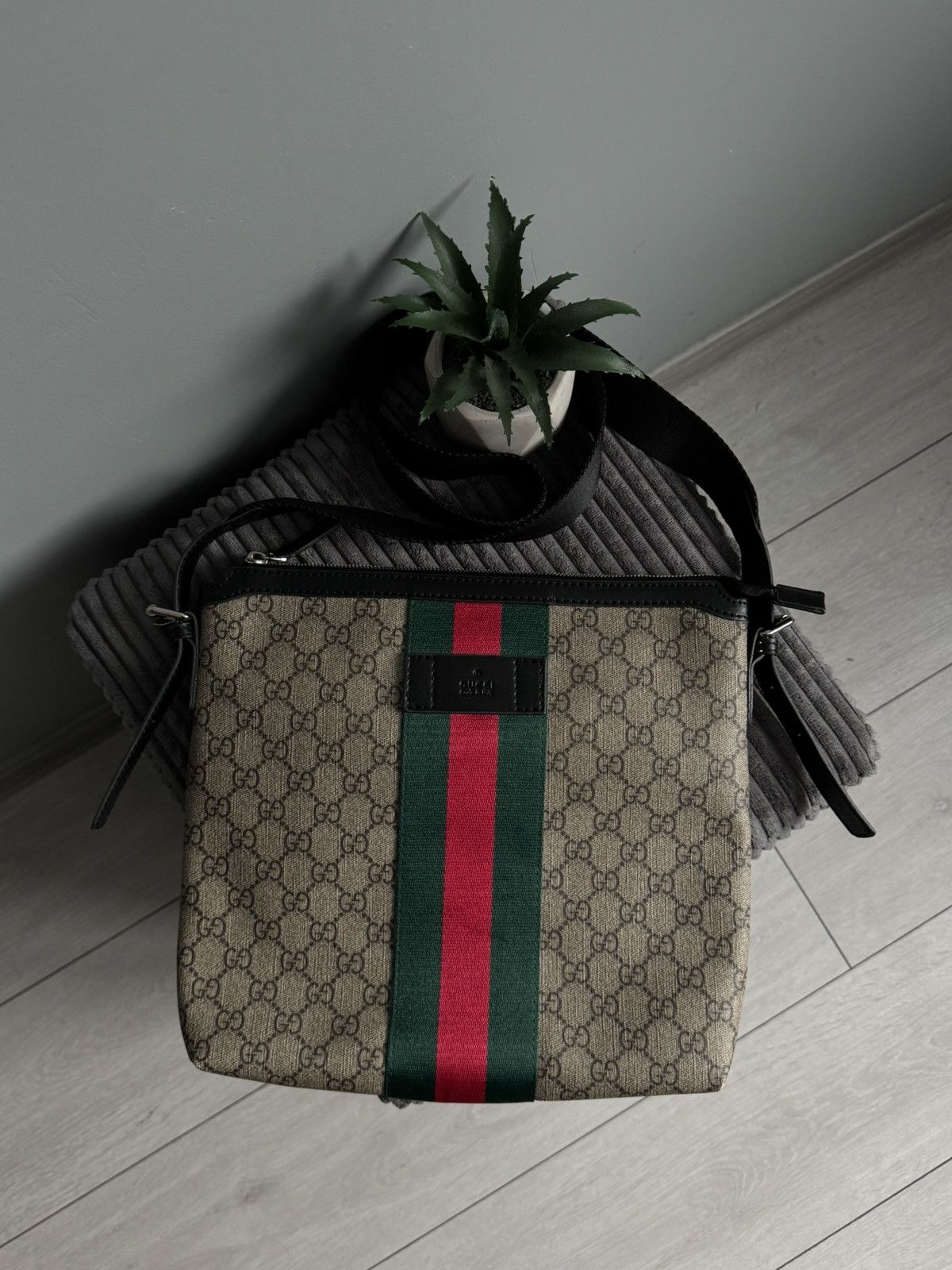 Gucci GG Monogram Shoulder Bag Messanger