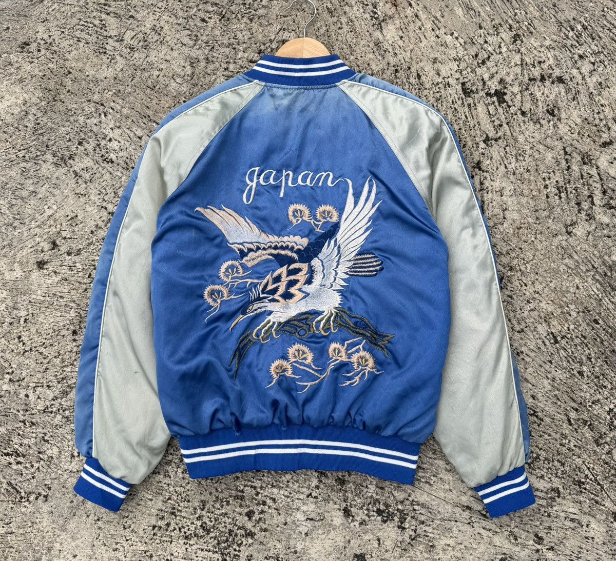 Vintage Vintage Japan Sukajan Souvenir Embroidery Eagle Satin Bomber Size US M / EU 48-50 / 2 - 5 Thumbnail