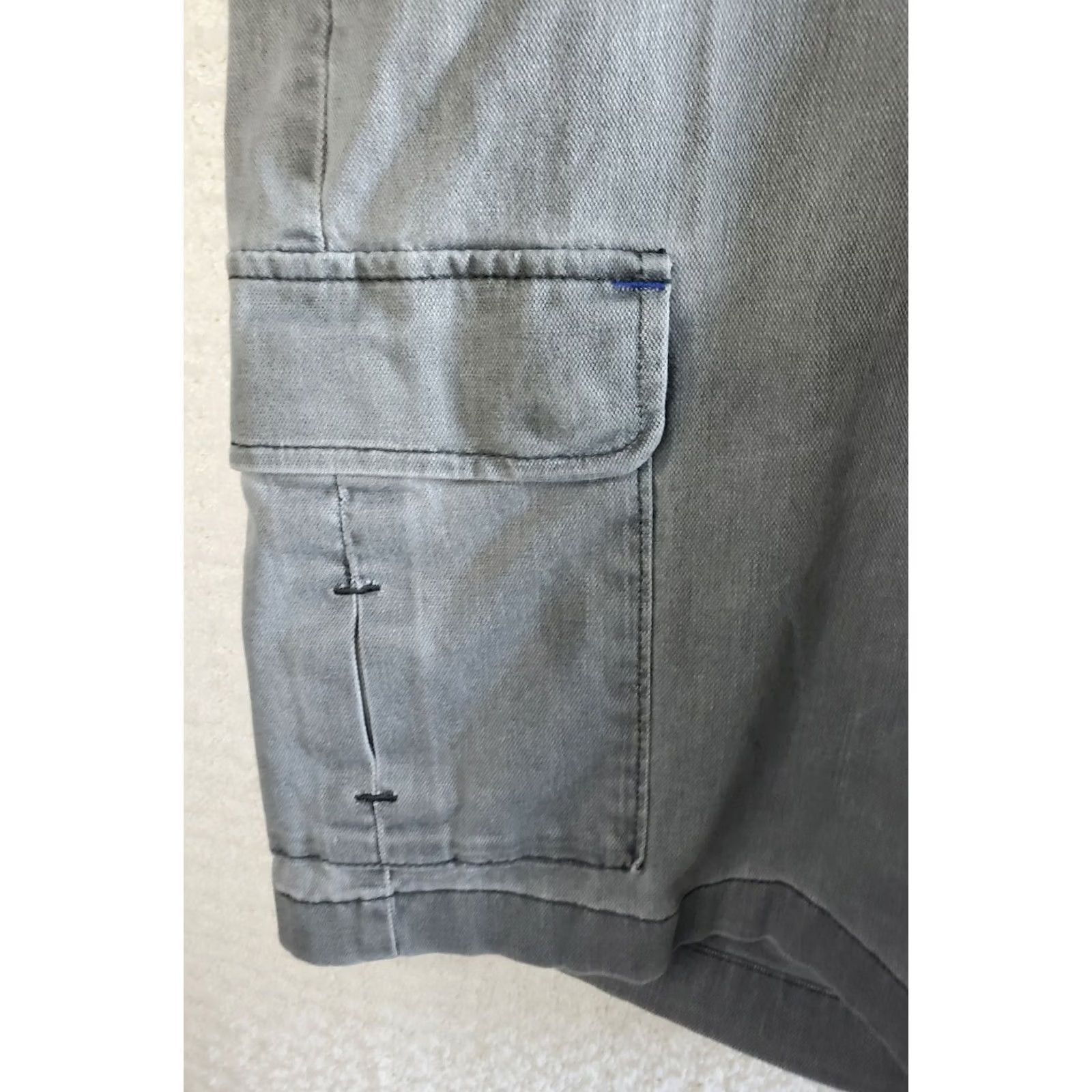 Tommy Bahama Tommy Bahama Cargo Shorts Men's 40W x 10L Faded Blue Cotton Spandex Canvas Flat Front Pocket Sailfish Casual Comfort Beach Summerspringfall Mens Size US 40 / EU 56 - 4 Thumbnail