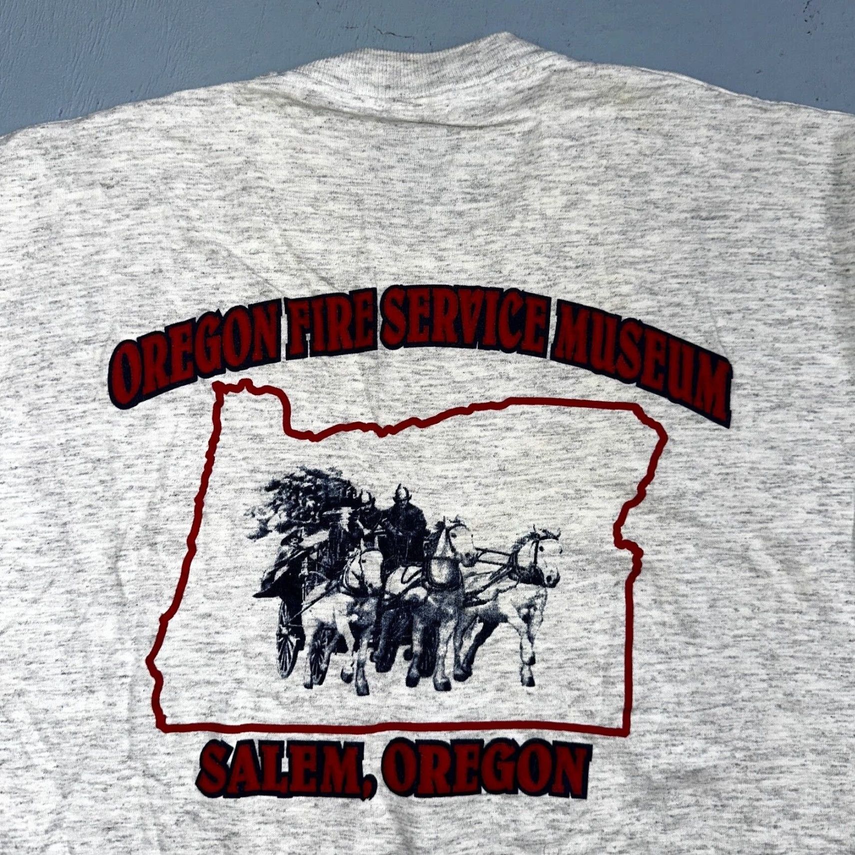 Fruit Of The Loom VINTAGE Oregon Fire Service Museum T Shirt 90s Single Stitch Salem PDX Firefighter L Gray Crew Neck Short Sleeve Fruit of the Loom Men shirt Size US L / EU 52-54 / 3 - 2 Thumbnail
