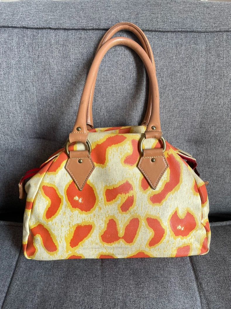 Vivienne Westwood Vivienne Westwood size os Yellow leopard print vintage larg Size ONE SIZE - 4 Thumbnail