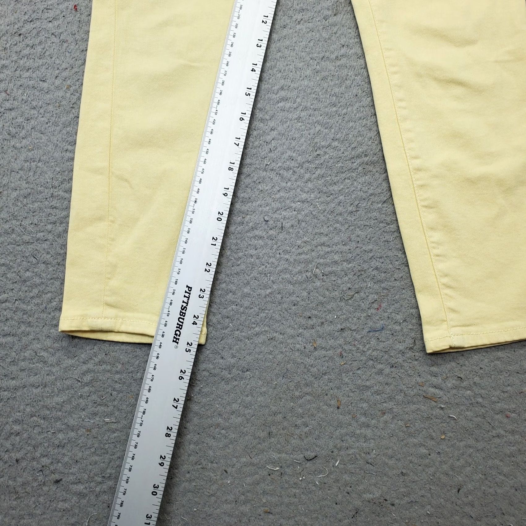 Lucky Brand Lucky Brand Crop Jeans Women Size 2/26 Yellow Denim 5-Pocket Design Straight Leg Jeans Women Size 2/26 Yellow Denim 5-Pocket Design Straight Leg Size 26" / US 2 / IT 38 - 4 Thumbnail