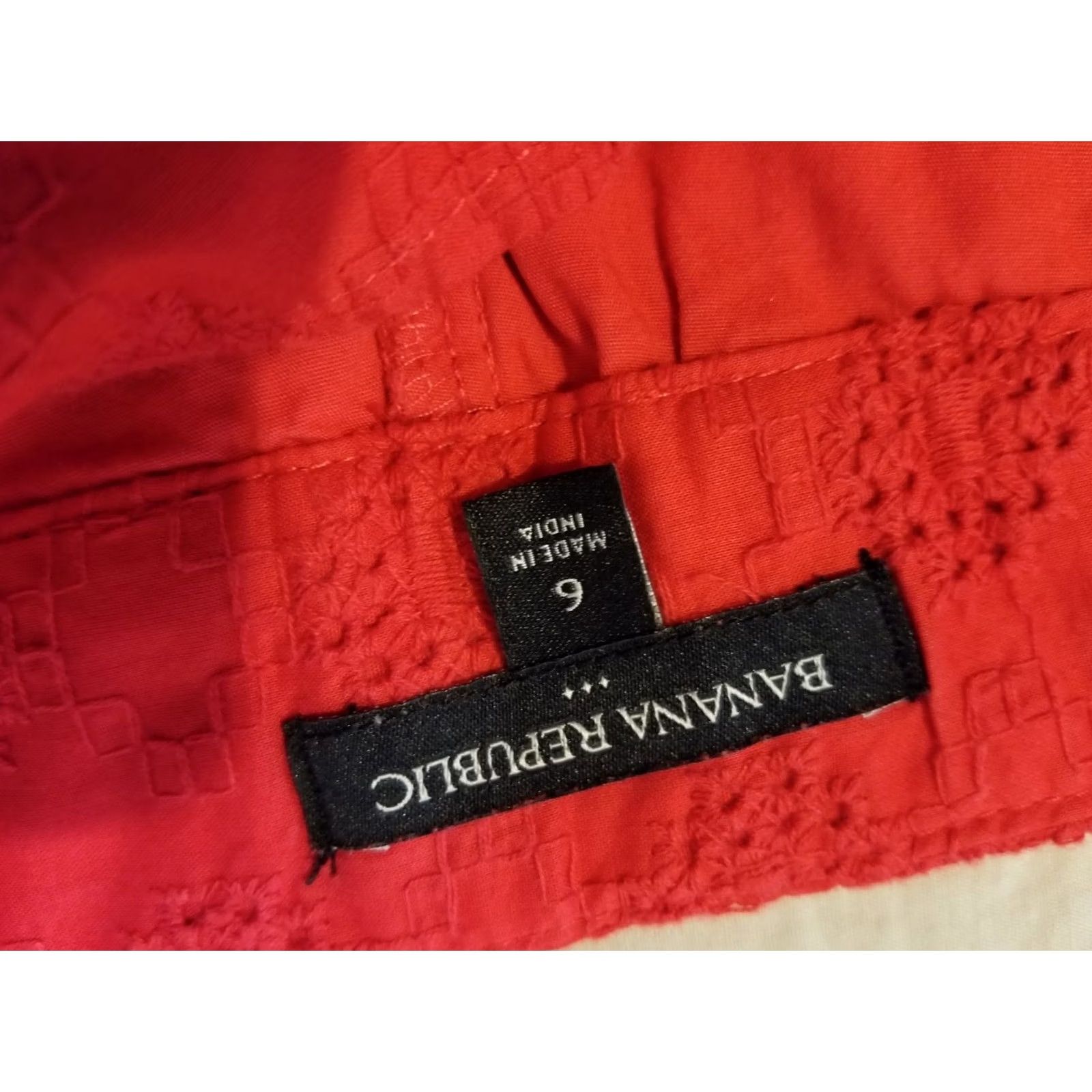 Banana Republic Banana Republic Womens Red Cotton Chino Shorts 6 Size 28" / US 6 / IT 42 - 4 Thumbnail