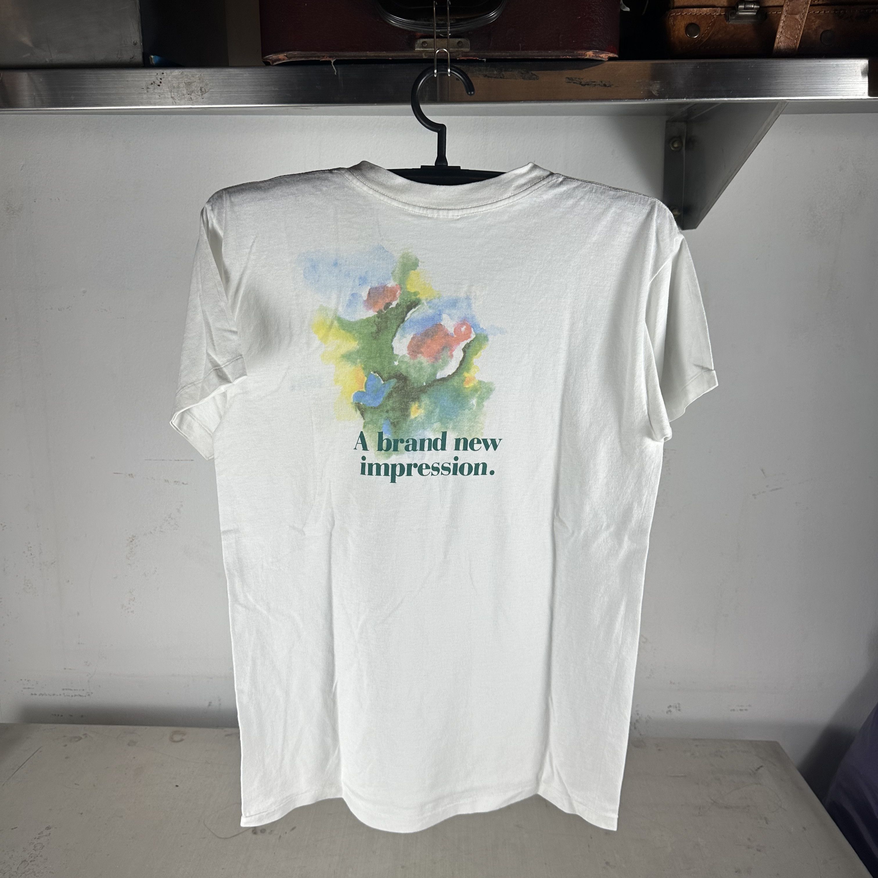 Vintage 1980s/90s IBM Technology A Brand New Impression T-shirt Size US S / EU 44-46 / 1 - 1 Thumbnail
