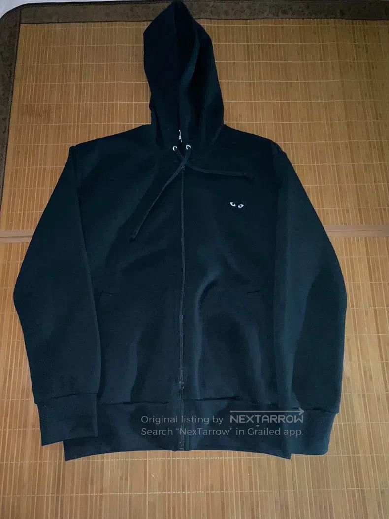 Comme des Garcons Comme Des Garcons Classic Heart Zip-up Sweatshirt Jacket M Size M / US 6-8 / IT 42-44 - 2 Thumbnail