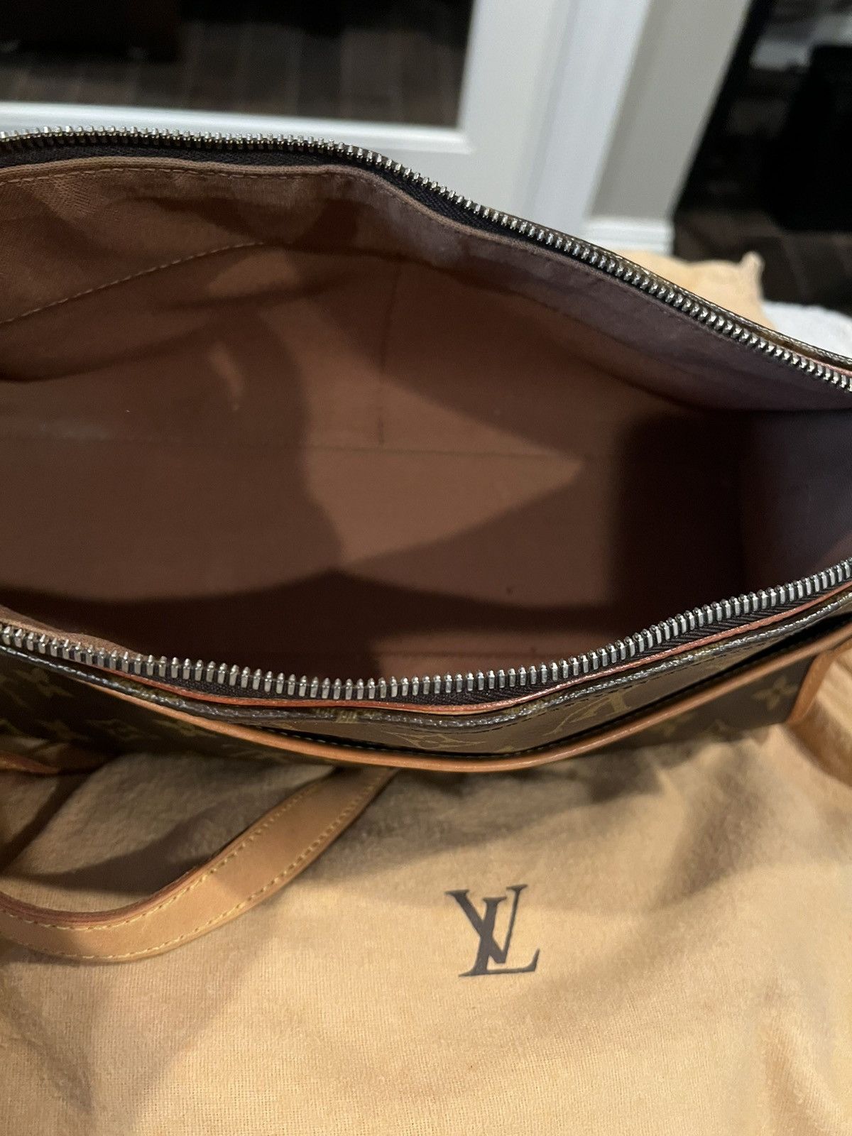 Louis Vuitton Louis Vuitton bag Size ONE SIZE - 3 Thumbnail