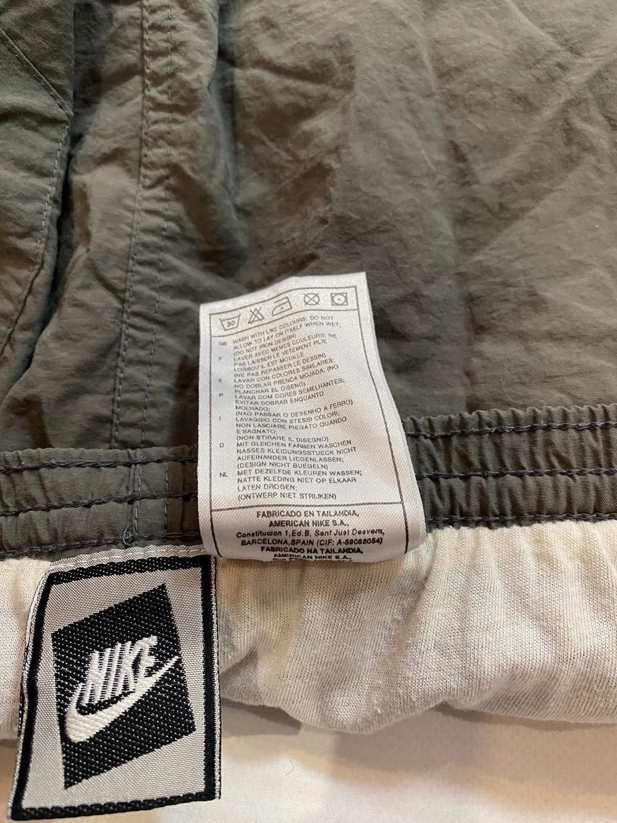 Nike × Vintage Vintage 90’s Nike y2k nylon shorts Size US 37 - 5 Thumbnail