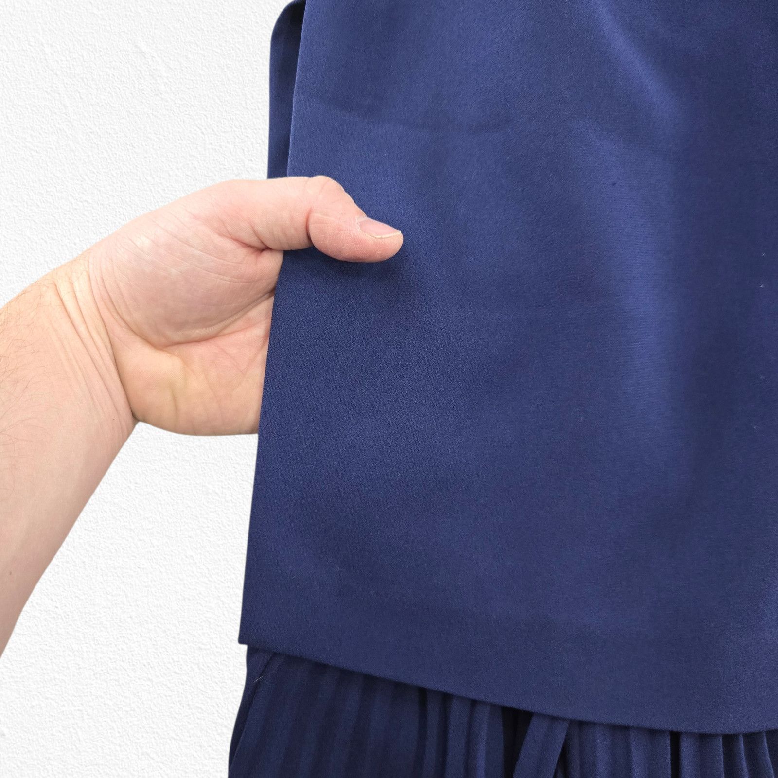 Theory Navy Blue Pleated Hem Modern Sleeveless Dress Size 4 Size S / US 4 / IT 40 - 9 Thumbnail