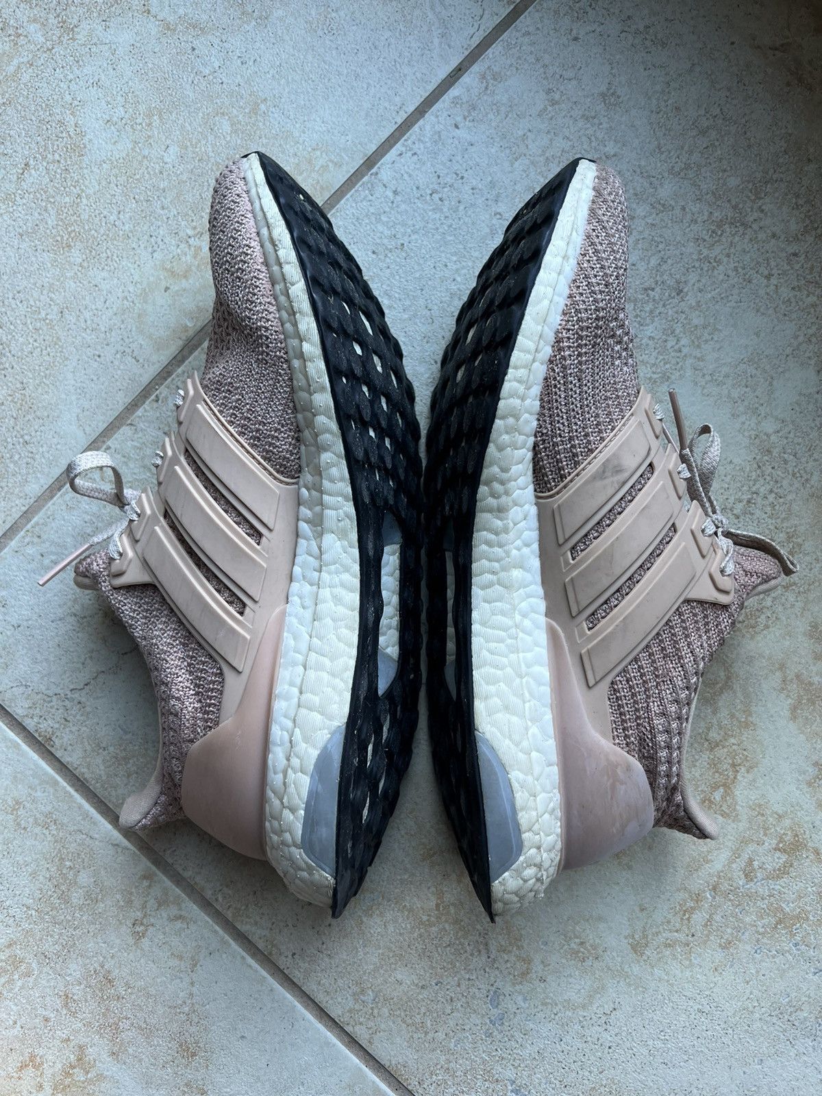 Adidas Ultra Boost Ash Peach (Missing Insoles) Size US 9.5 / IT 39.5 - 7 Thumbnail