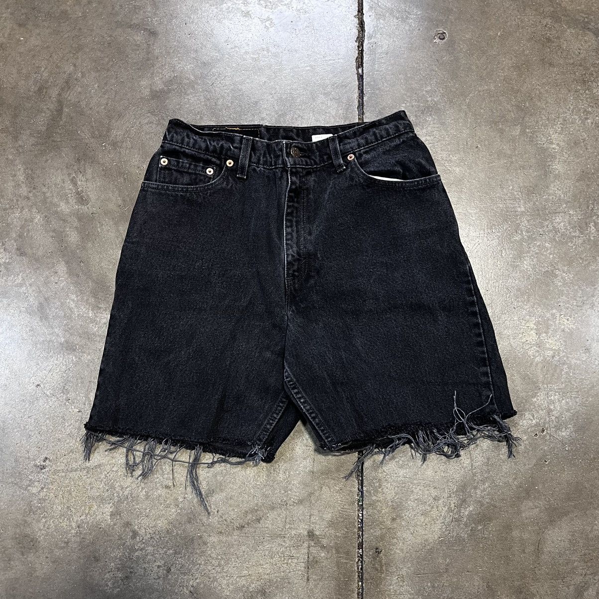 Levi's × Vintage Vintage 90s Levi’s Denim Shorts Cut Off 550 Black Faded Size 28" / US 6 / IT 42 - 4 Thumbnail