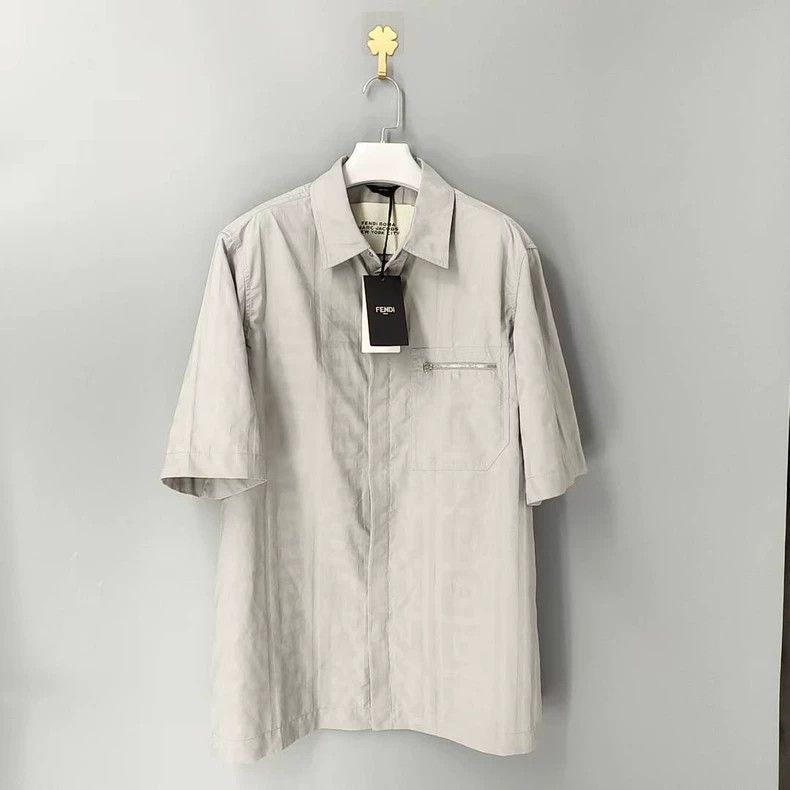 Fendi Full print logo detail solid colour pointed collar s