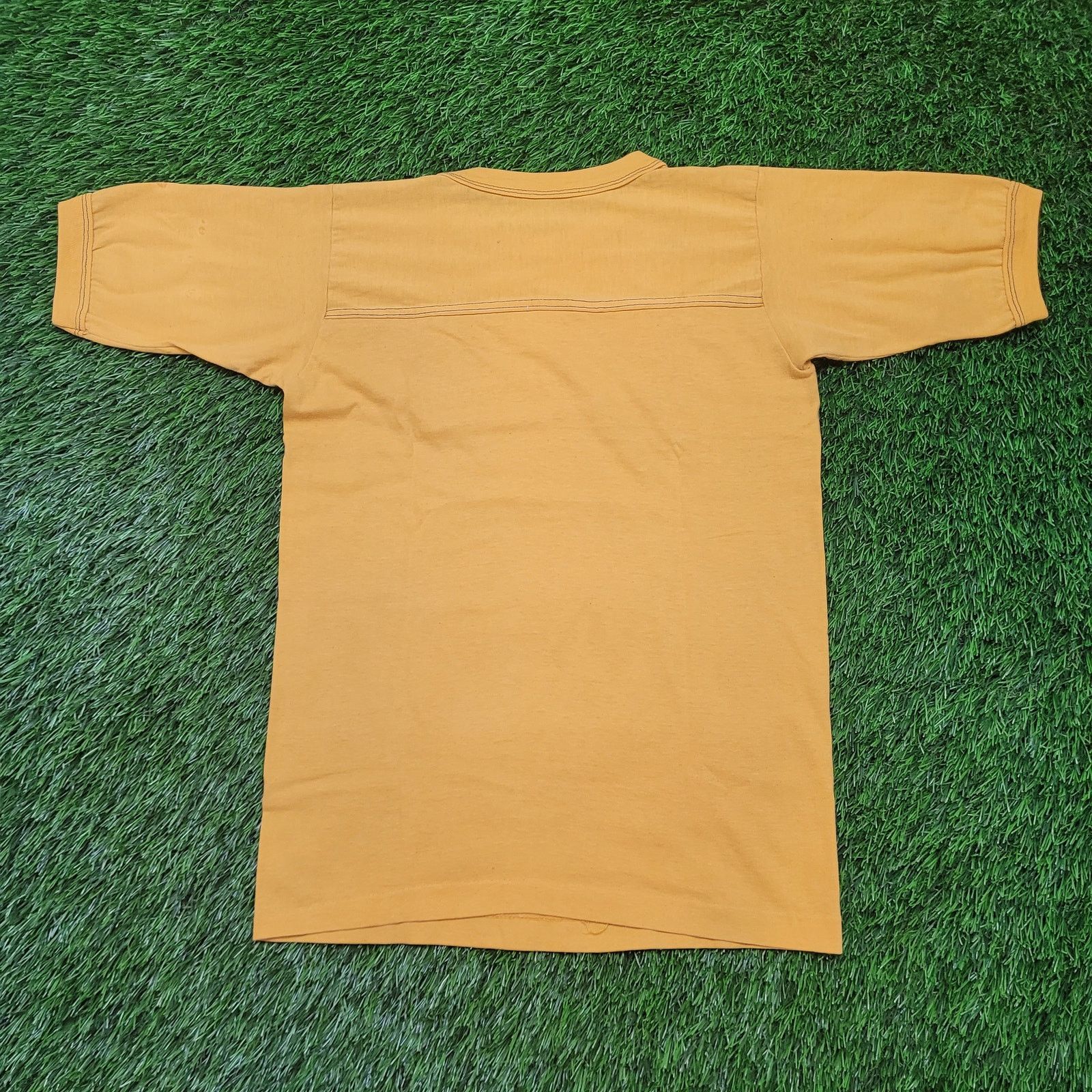 Hanes VTG 70s Michigan Wolverines Embroidered T-Shirt Women XS USA Size XS / US 0-2 / IT 36-38 - 7 Thumbnail