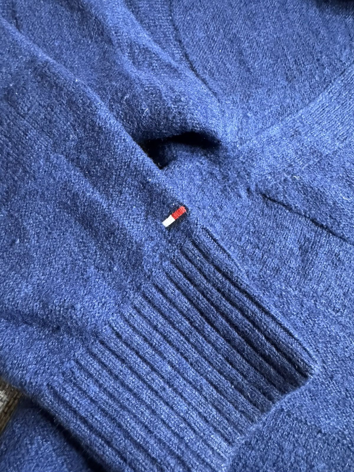 Tommy Hilfiger Tommy Hilfiger wool sweater L Size US M / EU 48-50 / 2 - 2 Thumbnail