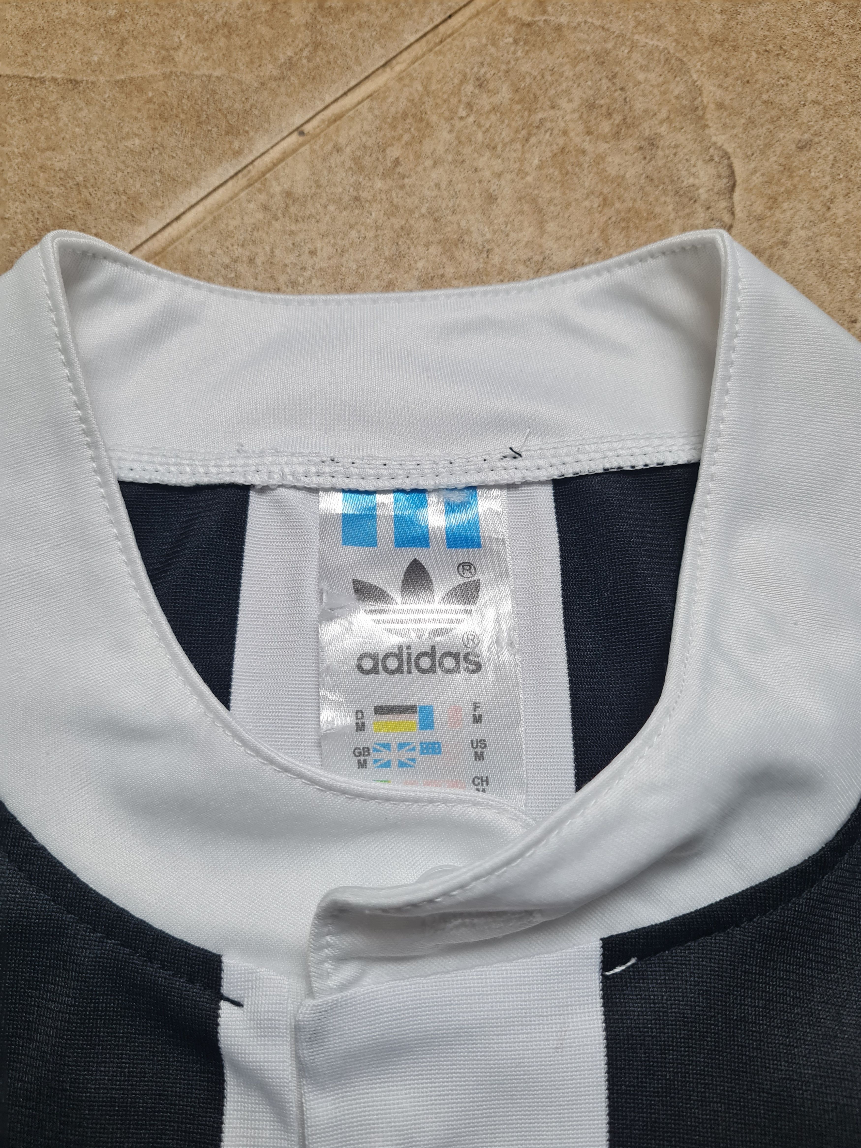 Adidas Rare Jersey Adidas Newcastle 1995/1997 Archive Home Shirt Size US M / EU 48-50 / 2 - 23 Thumbnail