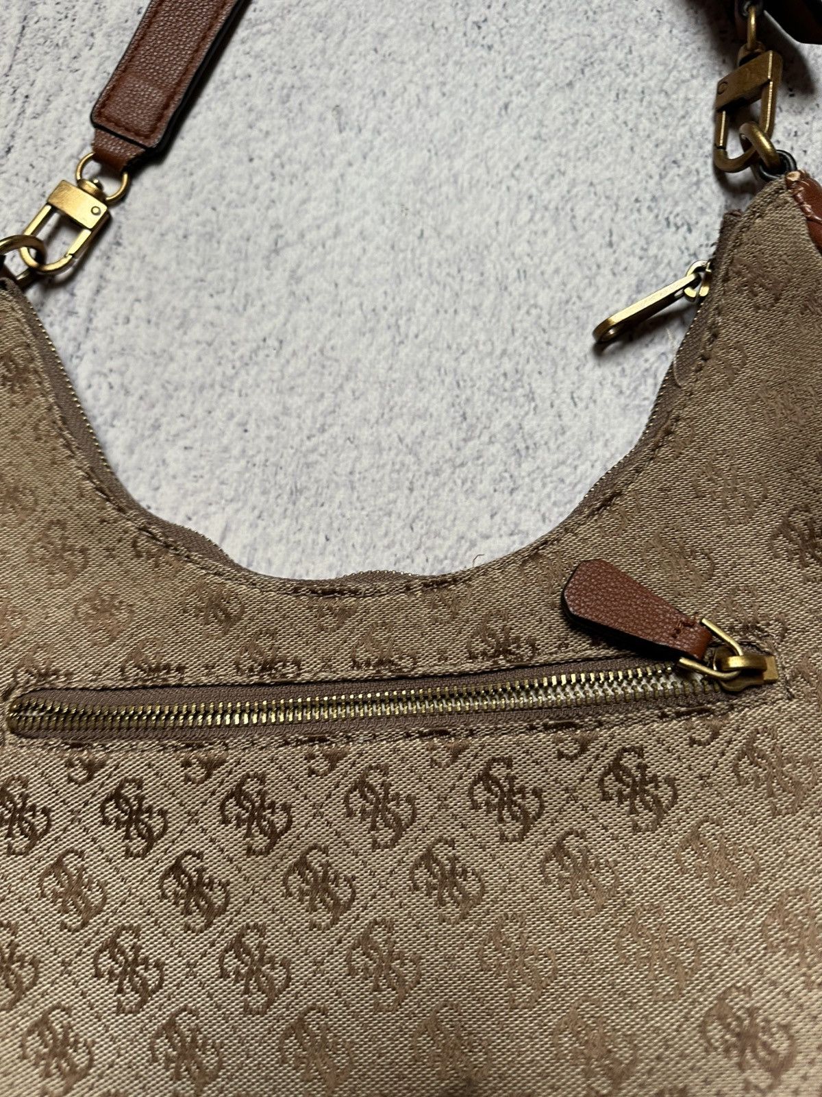 Guess Vintage Guess Big "G" Logo Womens Y2K Bag Awantgarde Size ONE SIZE - 14 Thumbnail