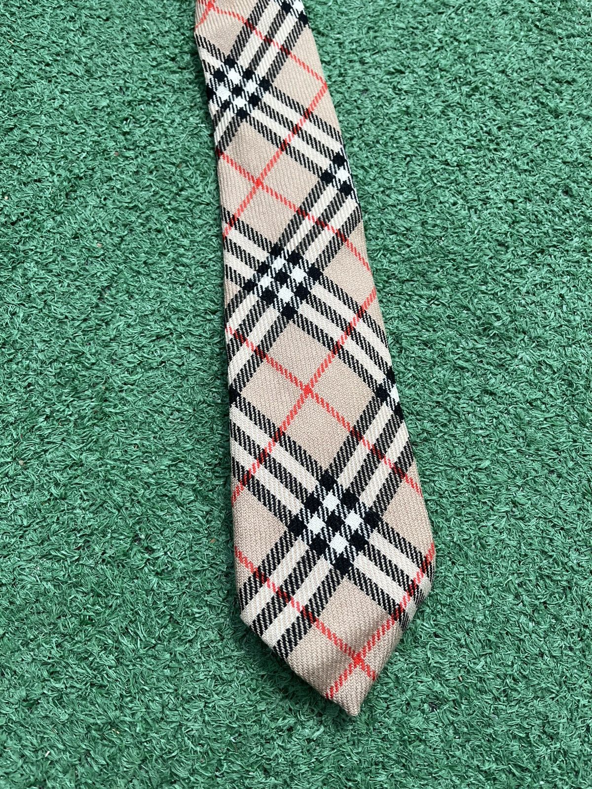 Burberry wool tie discount