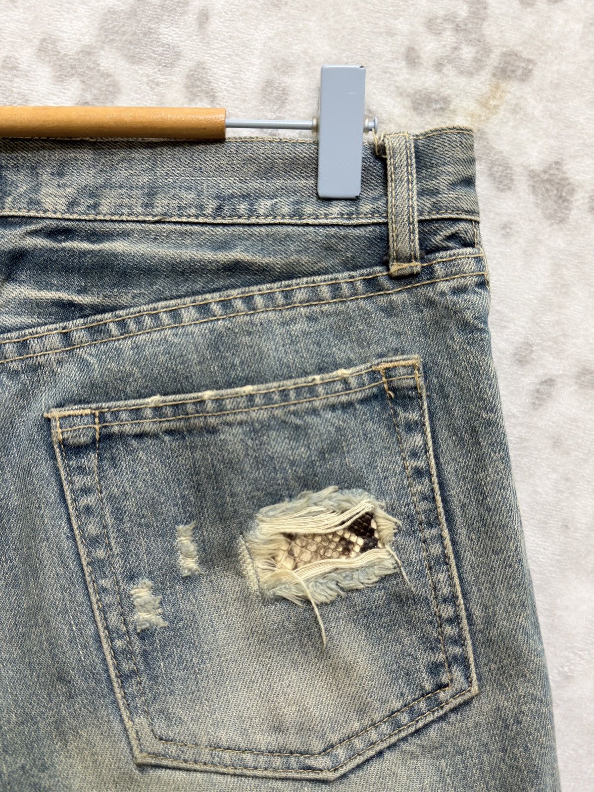 Schlussel Vintage Schlussel Y2K Grunge Distressed Denim Mud Wash Size US 30 / EU 46 - 16 Thumbnail