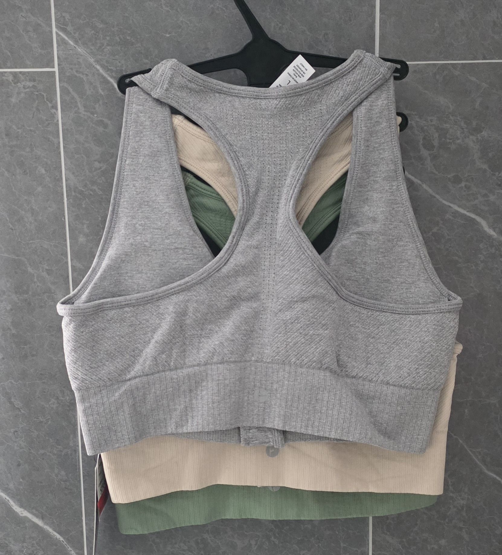 Other NWT 90 Degree Zip Front Sports Bras Rib Seamless Amelia L Size ONE SIZE - 2 Thumbnail