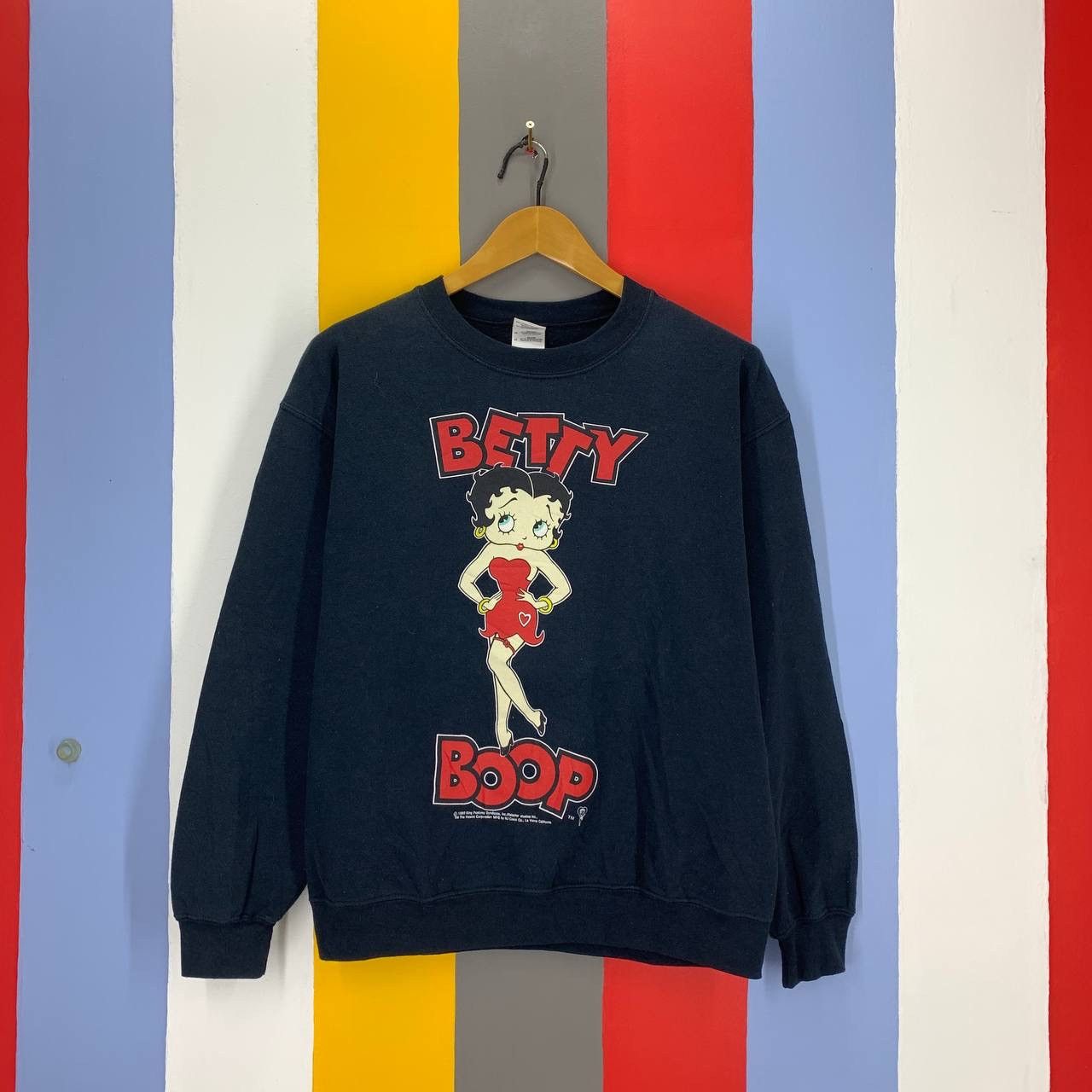 Gildan 1996 Vintage BETTY BOOP Crew Neck Sweatshirt #2117/11 Size US M / EU 48-50 / 2 - 1 Thumbnail
