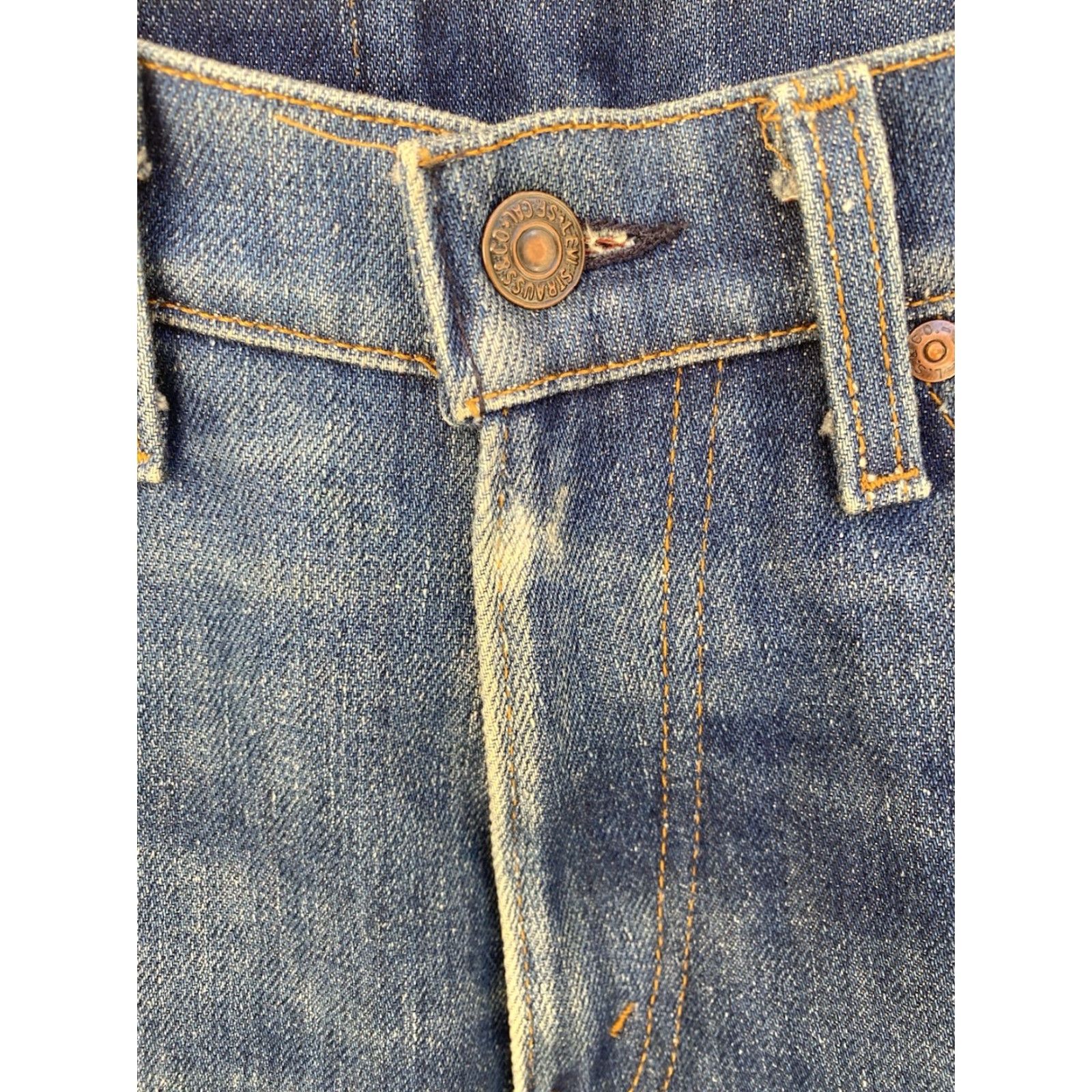 Levi's VINTAGE Levi’s Jeans Main Selling Point? Levi’s 2517 Denim Jeans W32 L32 Red Interior USA Made Regular 32 32 Blue 80s Cowboy Straight 5-Pocket Mens Size US 32 / EU 48 - 6 Thumbnail