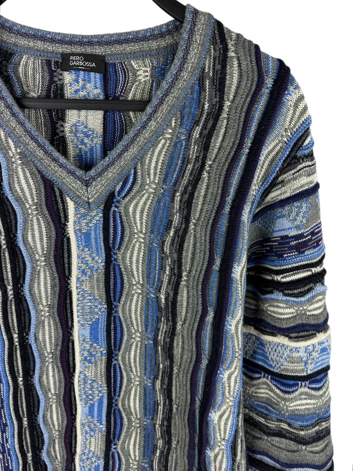 Other Piero Garbossa Coogi Style 3D Knit Wool Sweater V-Neck Size M / US 6-8 / IT 42-44 - 3 Thumbnail