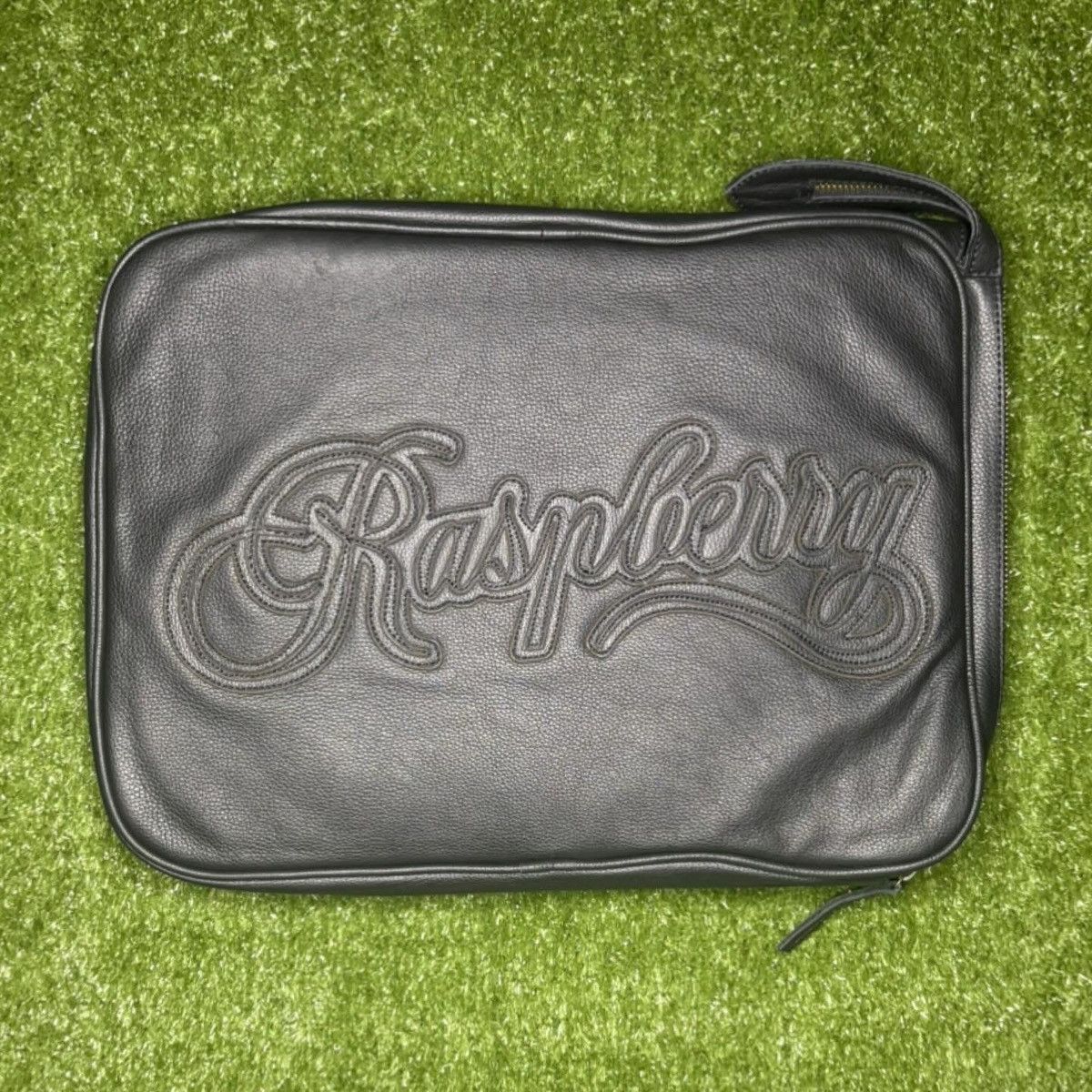 The GV Gallery GV Gallery DeeCosey 1 of 1 Airbrushed Laptop Case Size ONE SIZE - 3 Thumbnail
