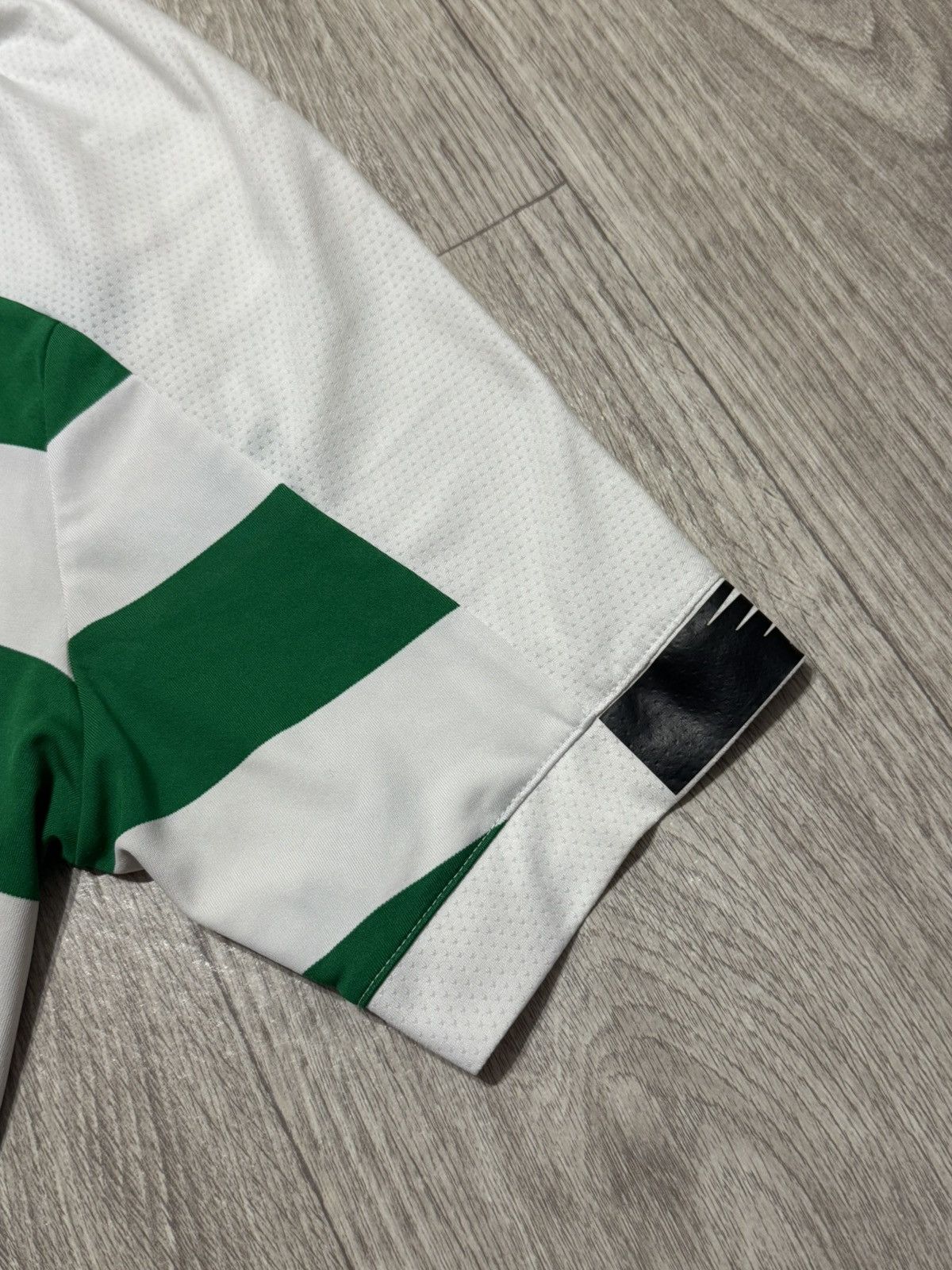 New Balance 🔷New Balance Celtic 2019/20 Soccer jersey🔷 Size US XL / EU 56 / 4 - 5 Thumbnail